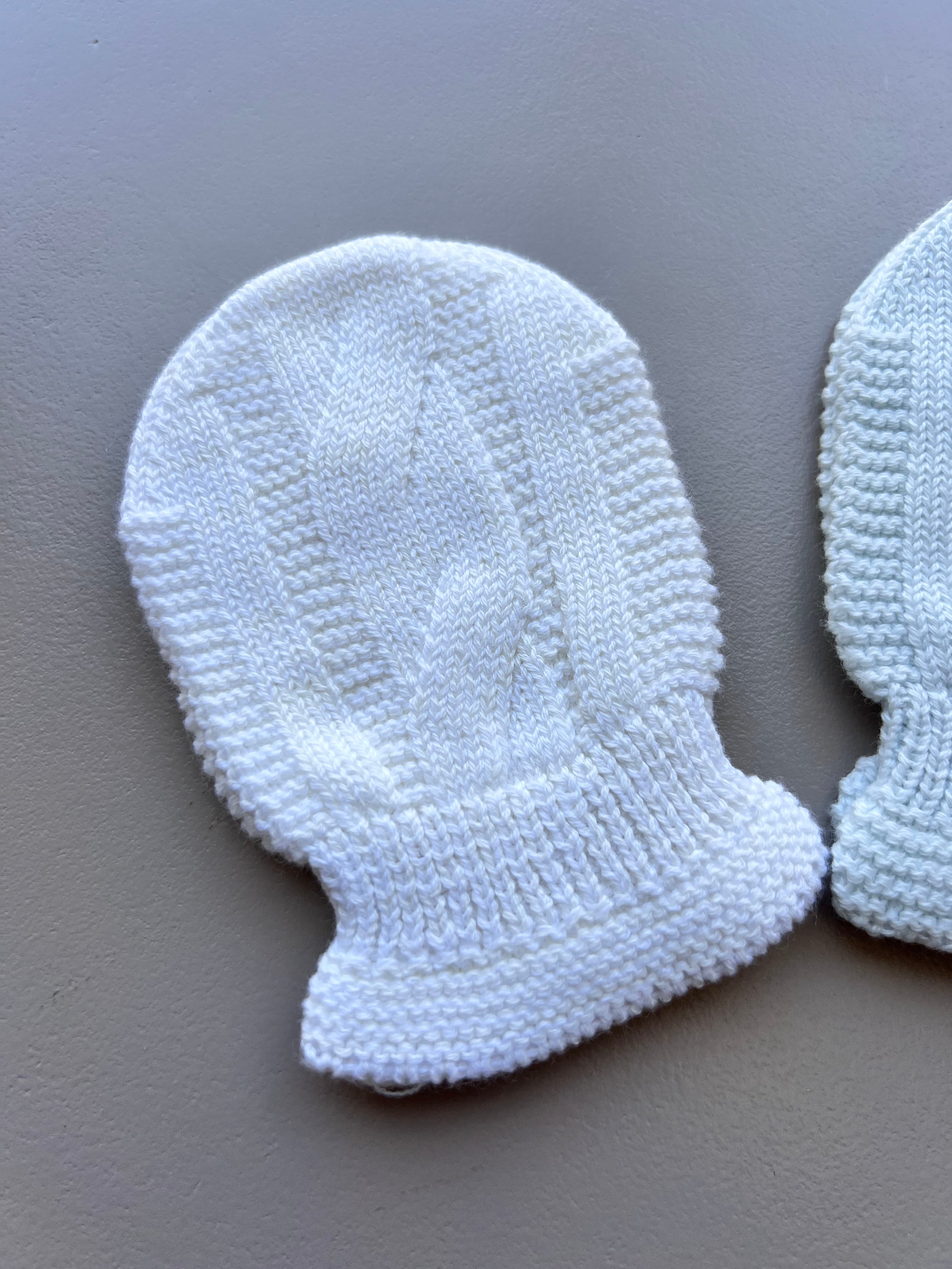 Light Blue & White Mitten Pack of 2 Pairs