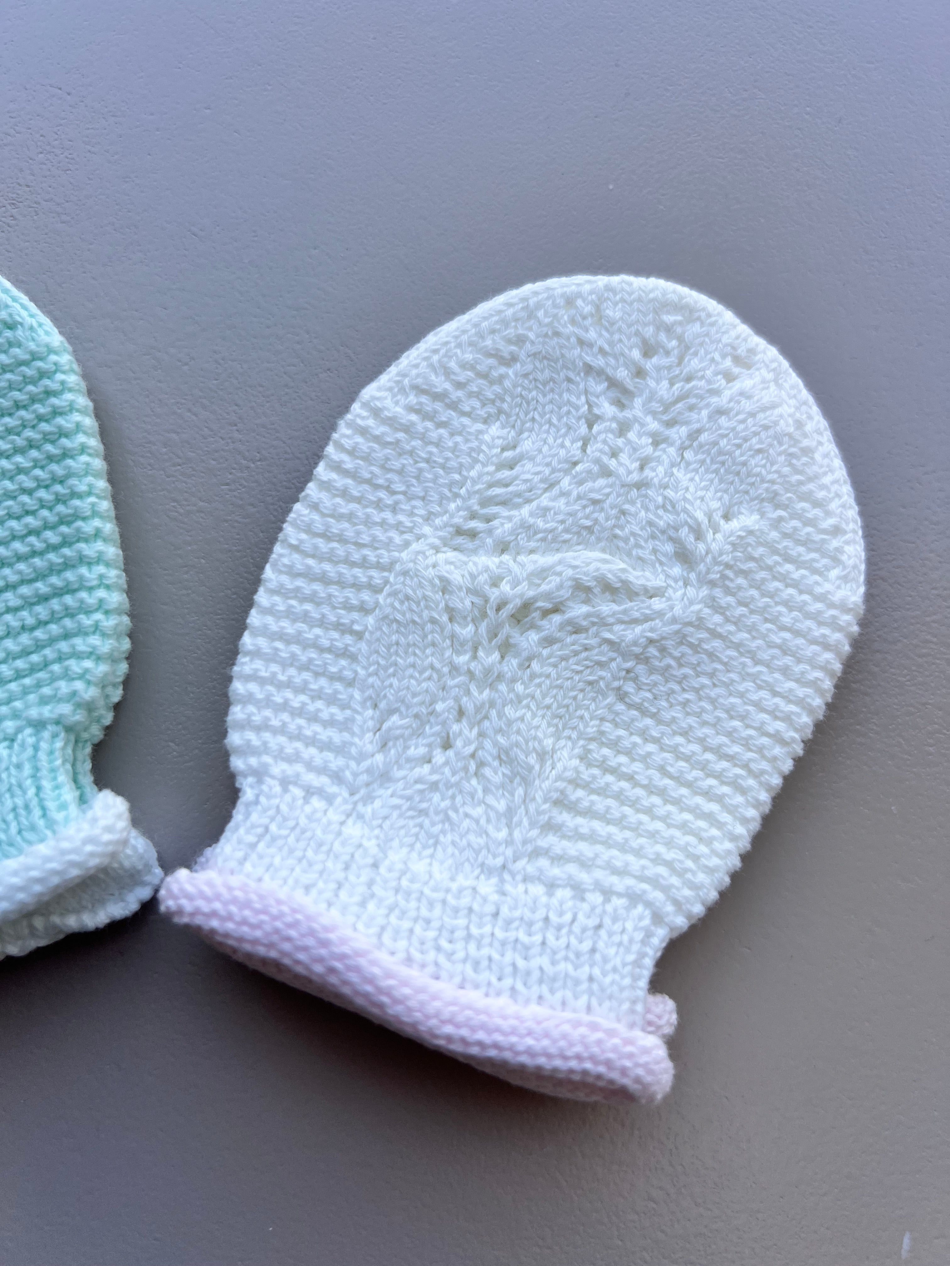 Mint Green & off-White Mitten Pack of 2 Pairs