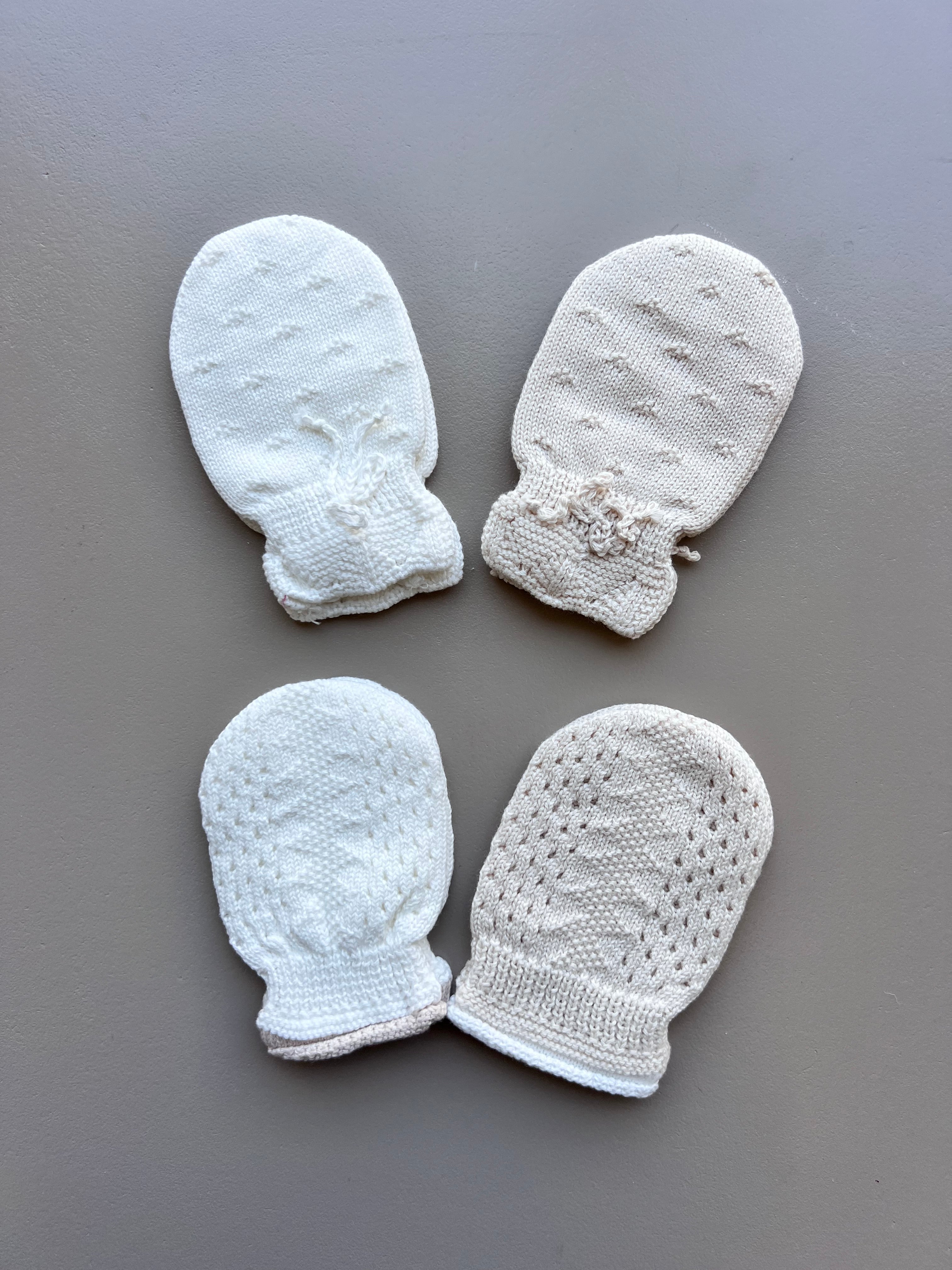 Light Beige & Off White Mitten Pack of 2 Pairs