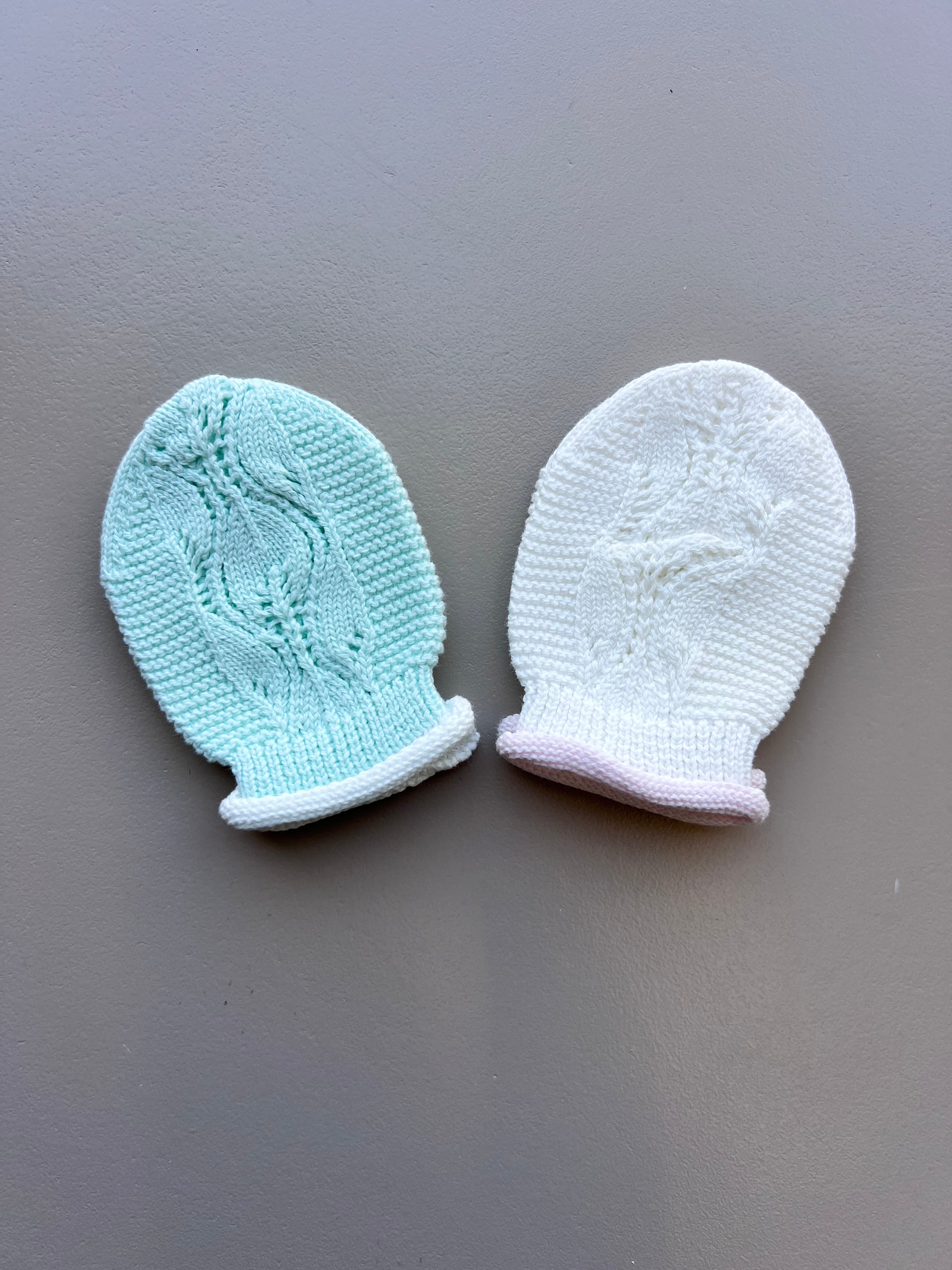 Mint Green & off-White Mitten Pack of 2 Pairs