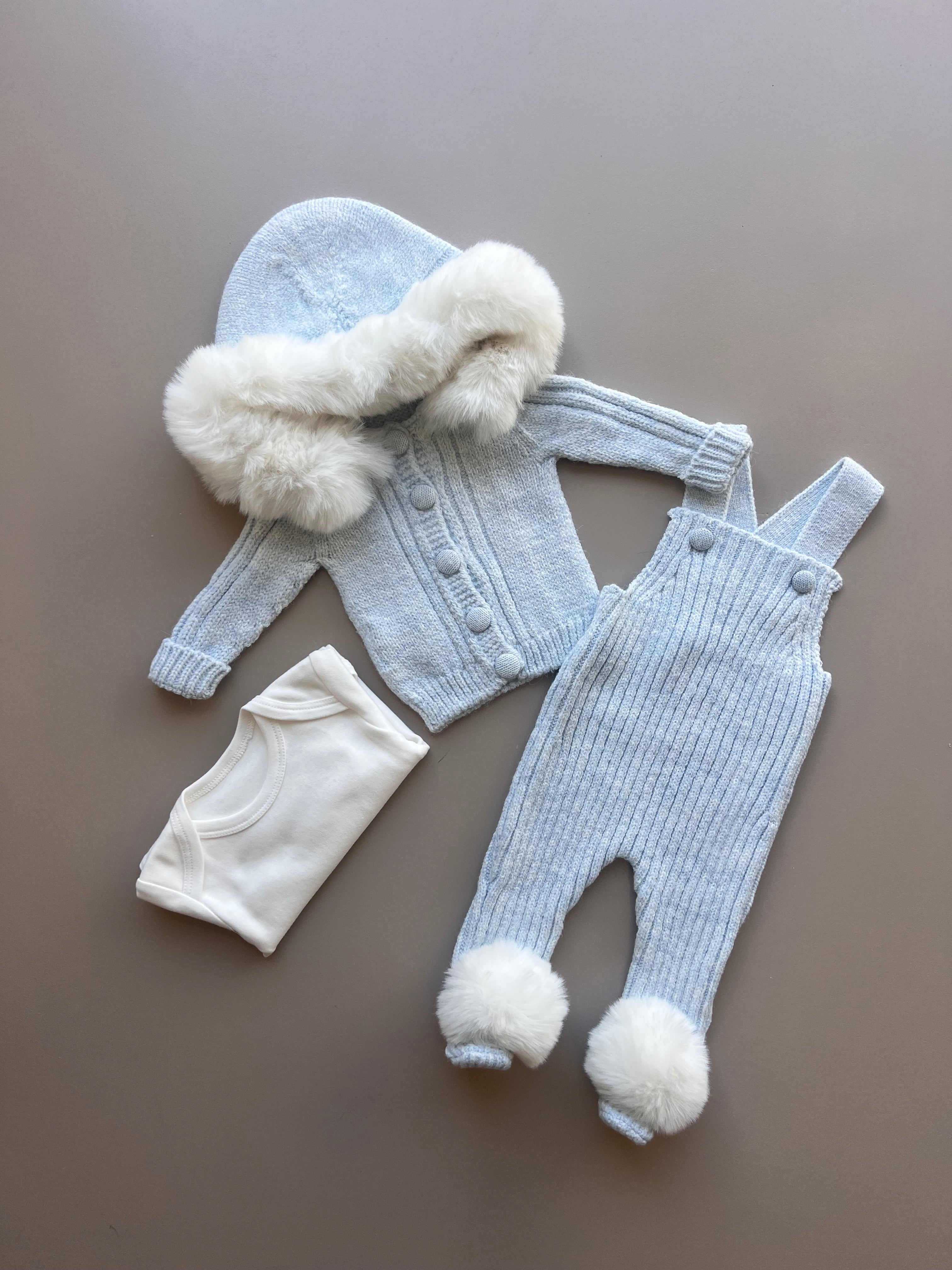 Wool Ponpon Salopette 3 Pcs Set