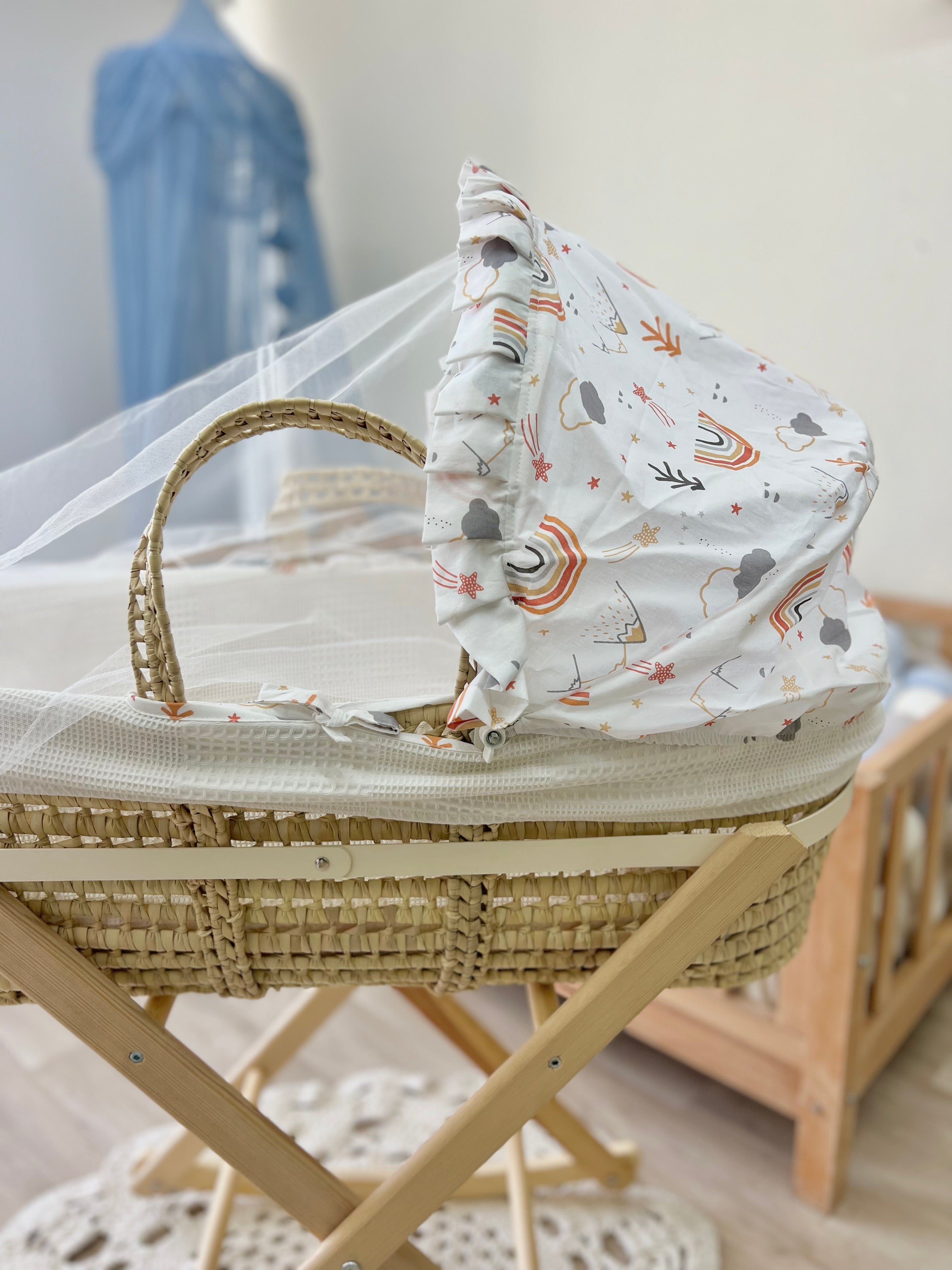 Wicker Moses Basket with Rocking Stand