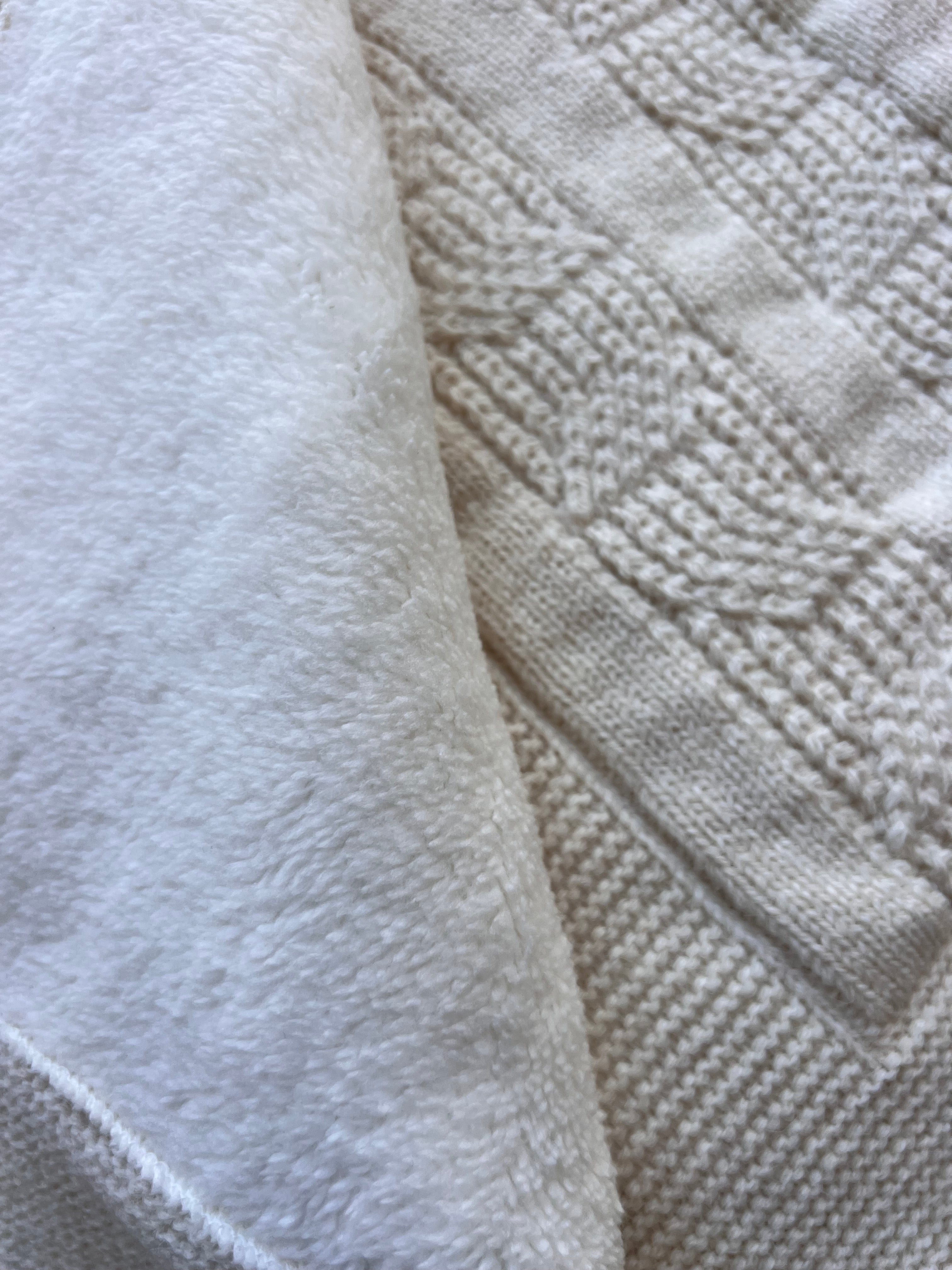 Ecru Thick Wool Fur Inside Blanket