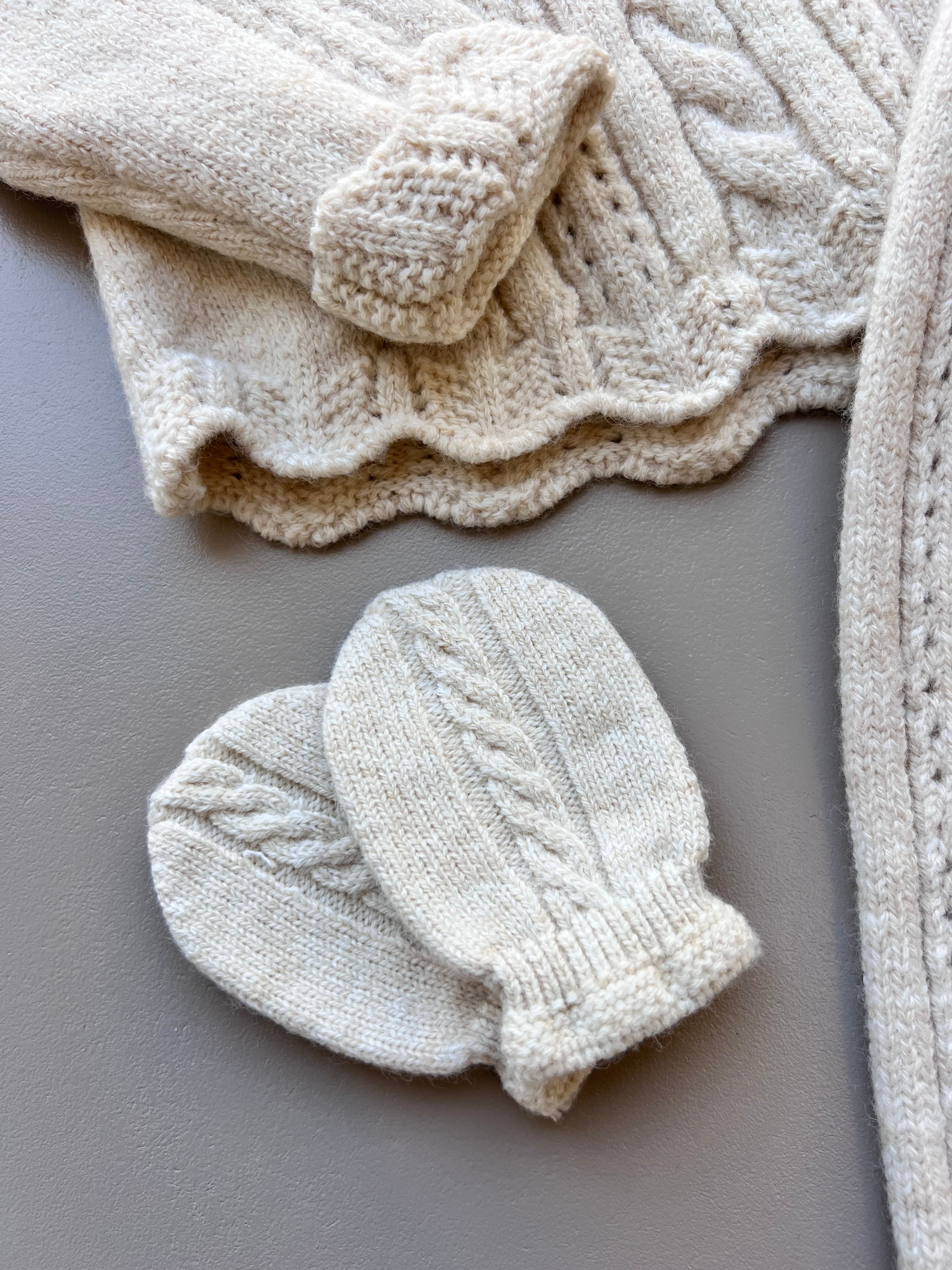 Beige Merino Wool Ruffles Hospital Set 4 Pcs