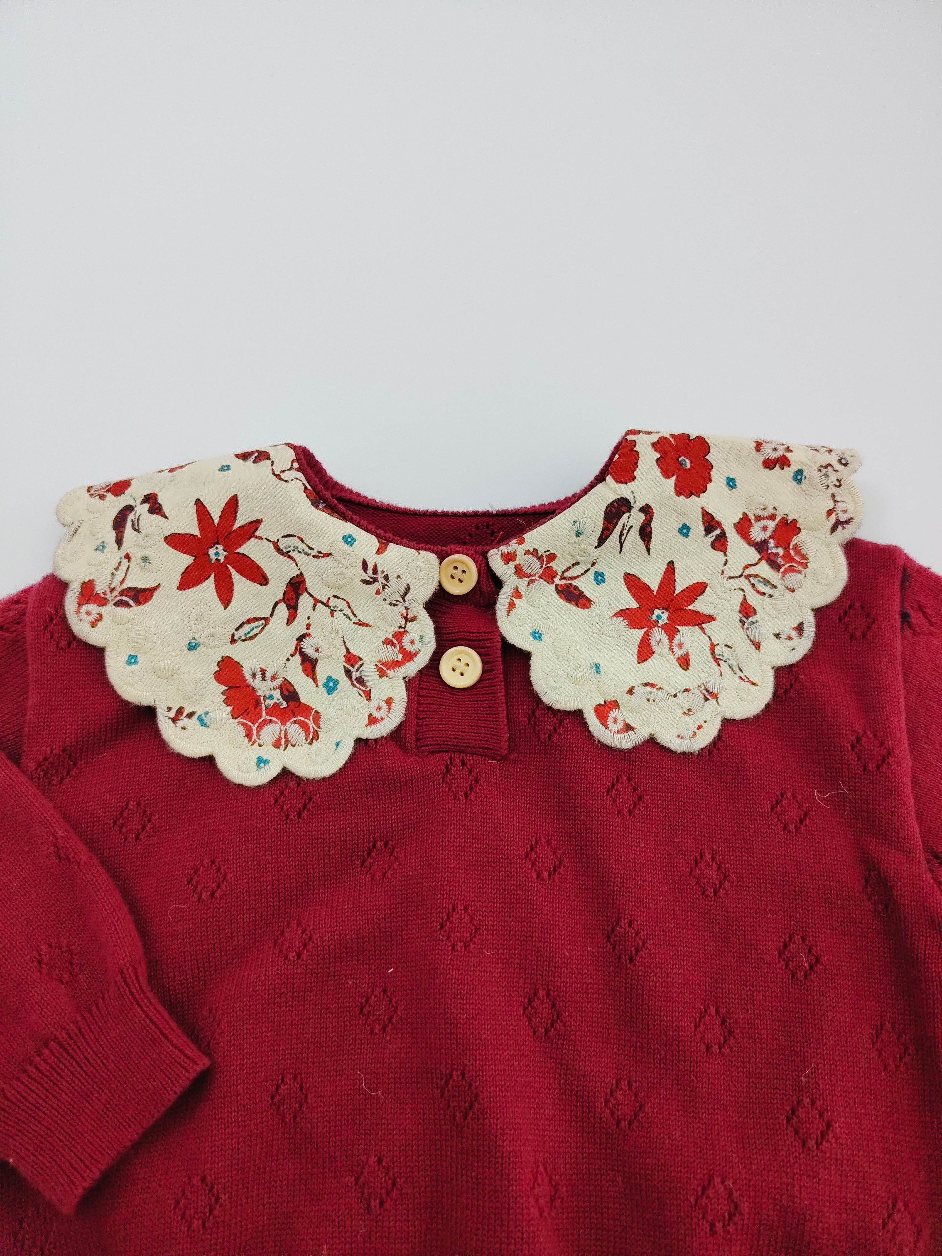 Red & Flower Collar Sweatshirt