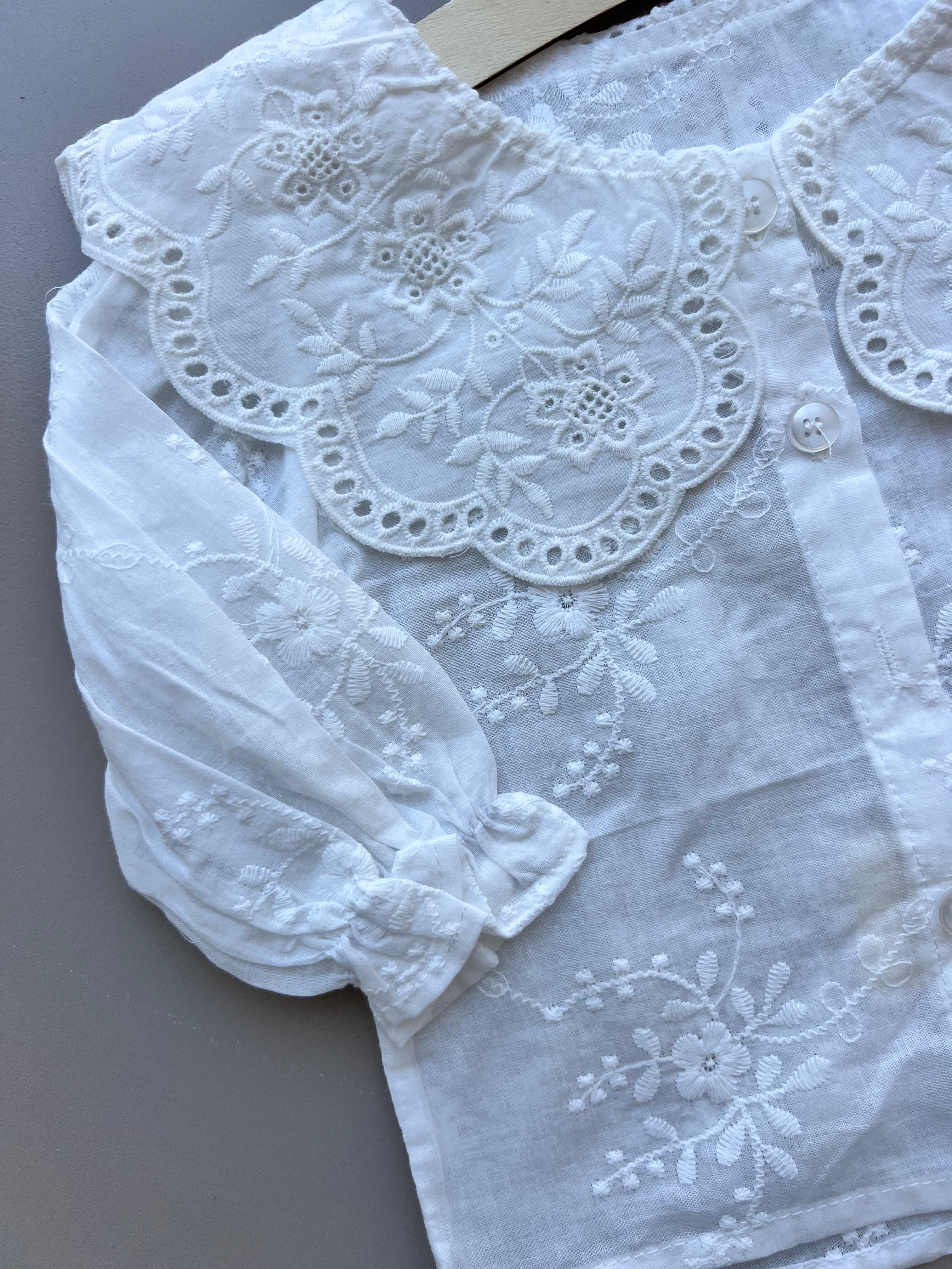 White Embroidered Collar Chemise