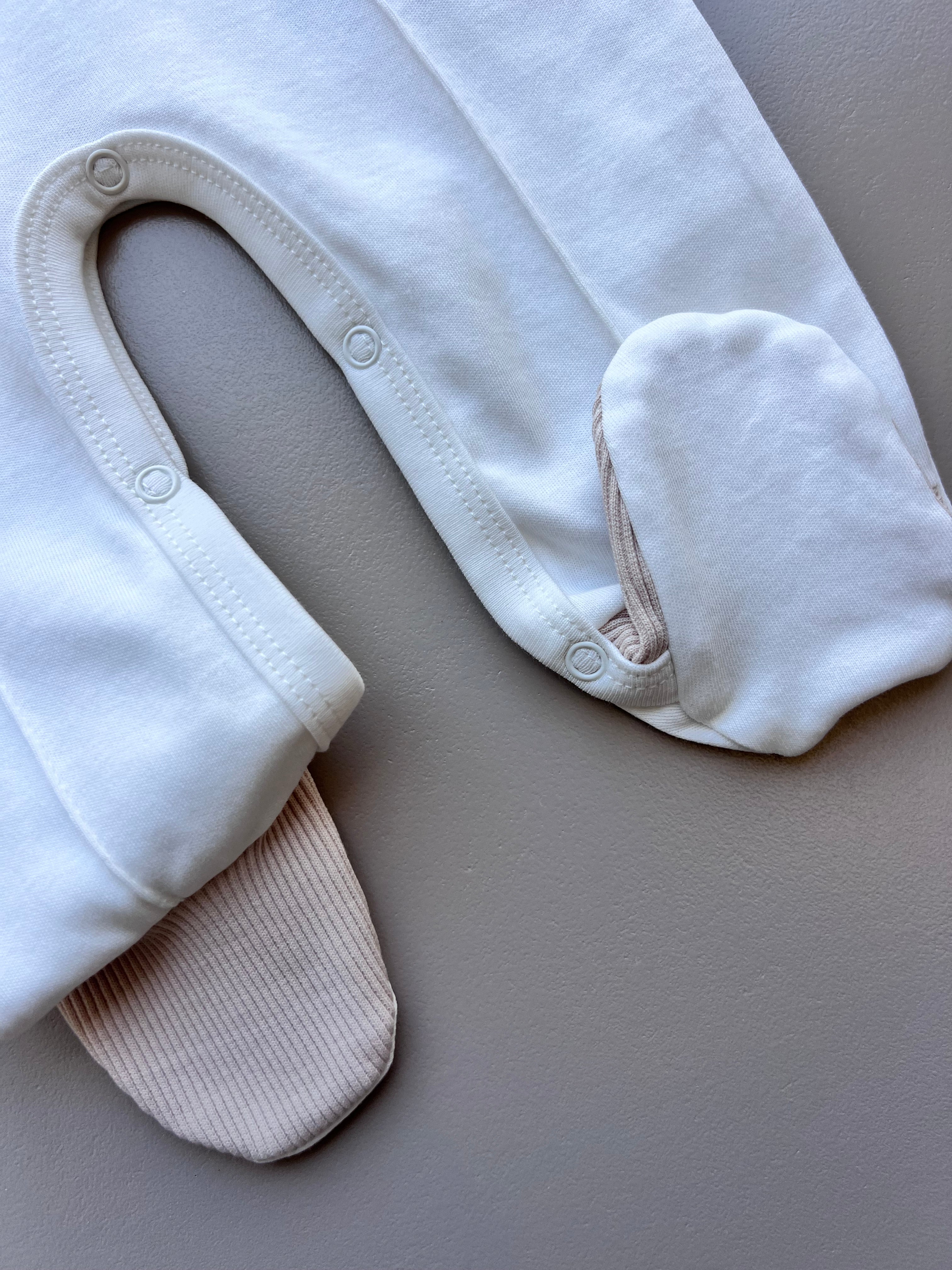 White & Beige Cravatte Organic Cotton 2 Pcs Overall With Hat