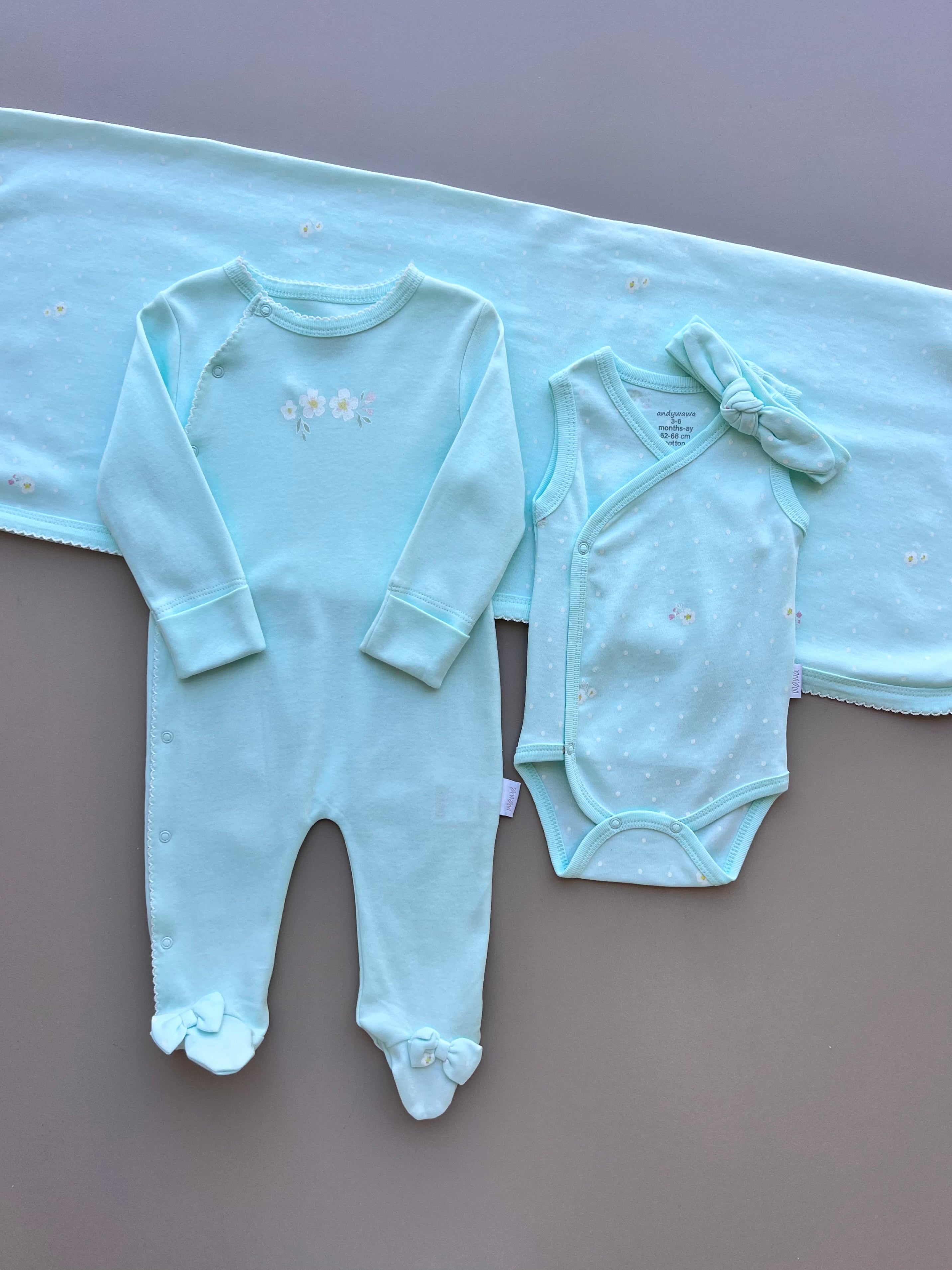 Mint Green Hospital Set 4 Pcs