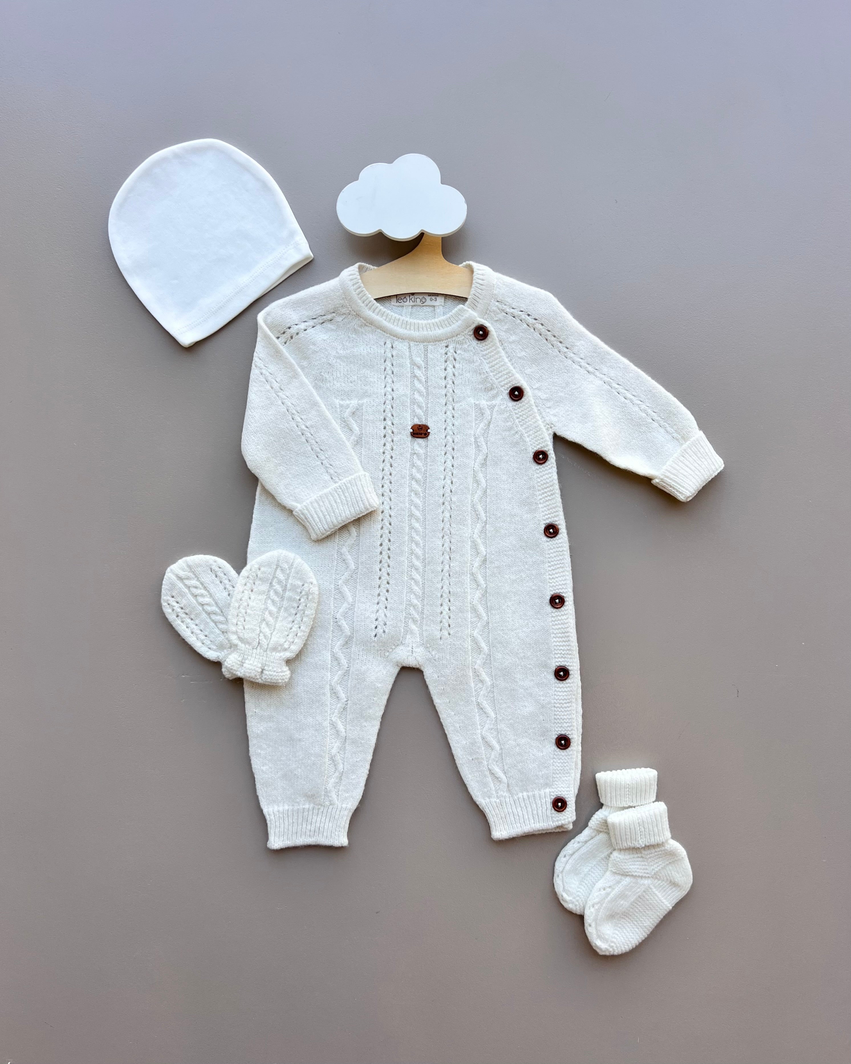 Off-White Merino Wool Brown Buttons Hospital Set 4 Pcs