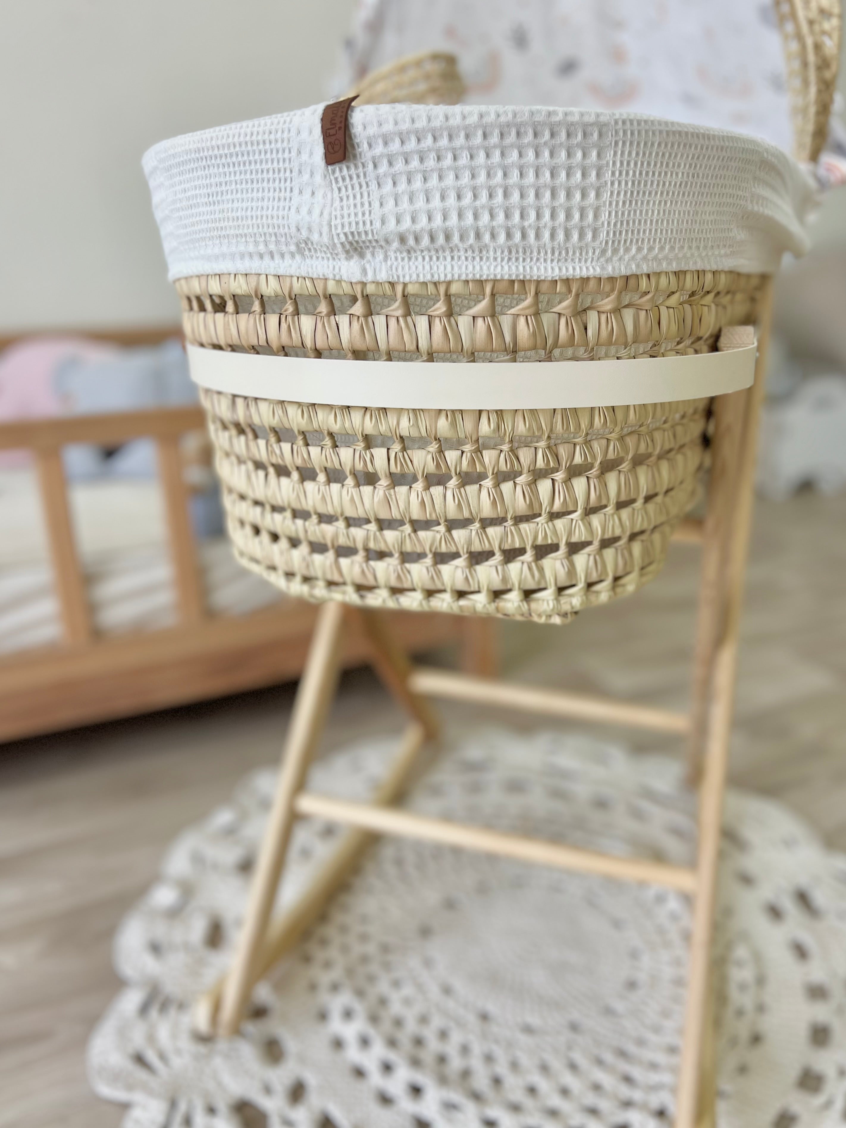 Wicker Moses Basket with Rocking Stand