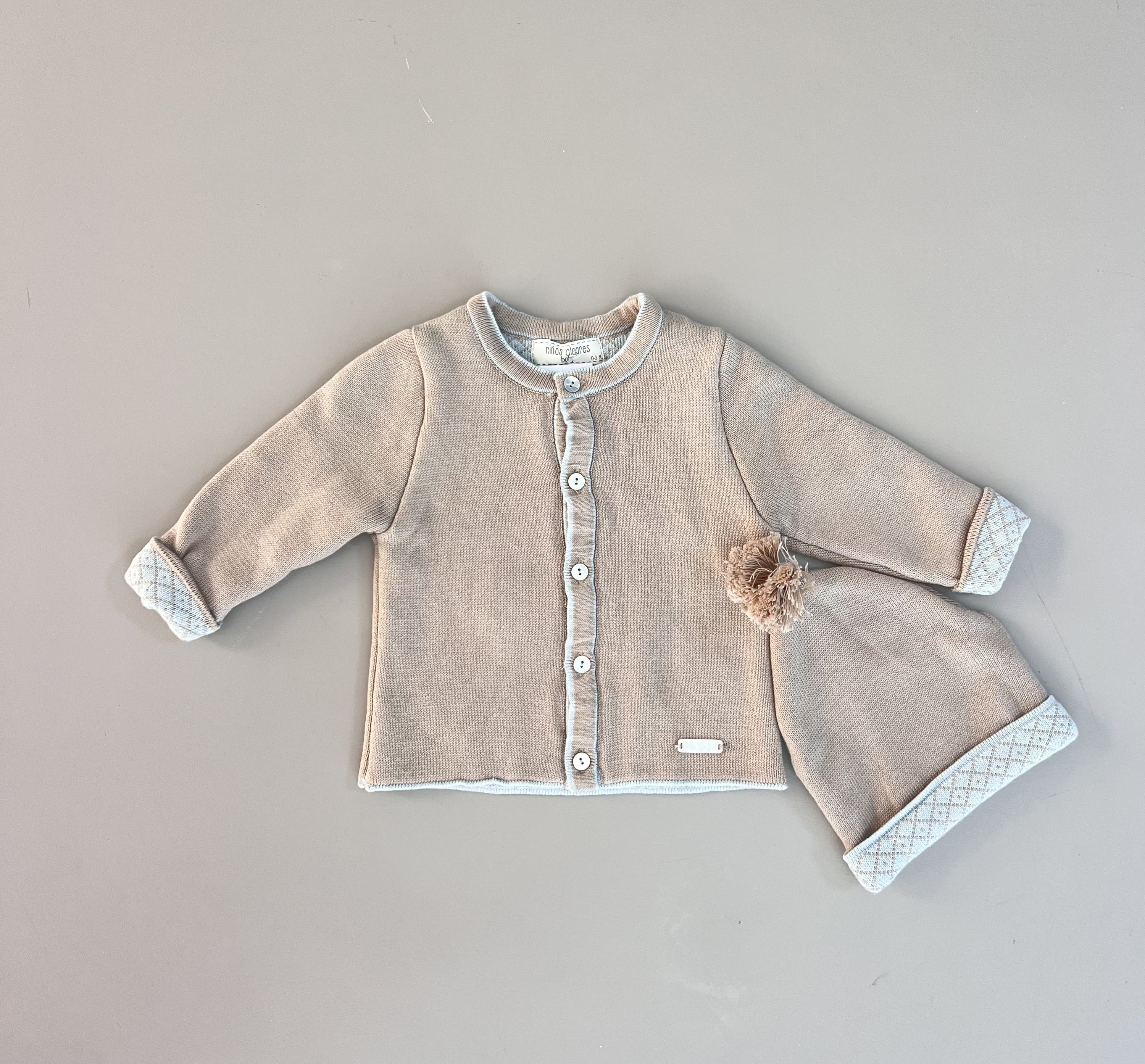 100% Cotton Knitted Beige Thick Jacket With Hat