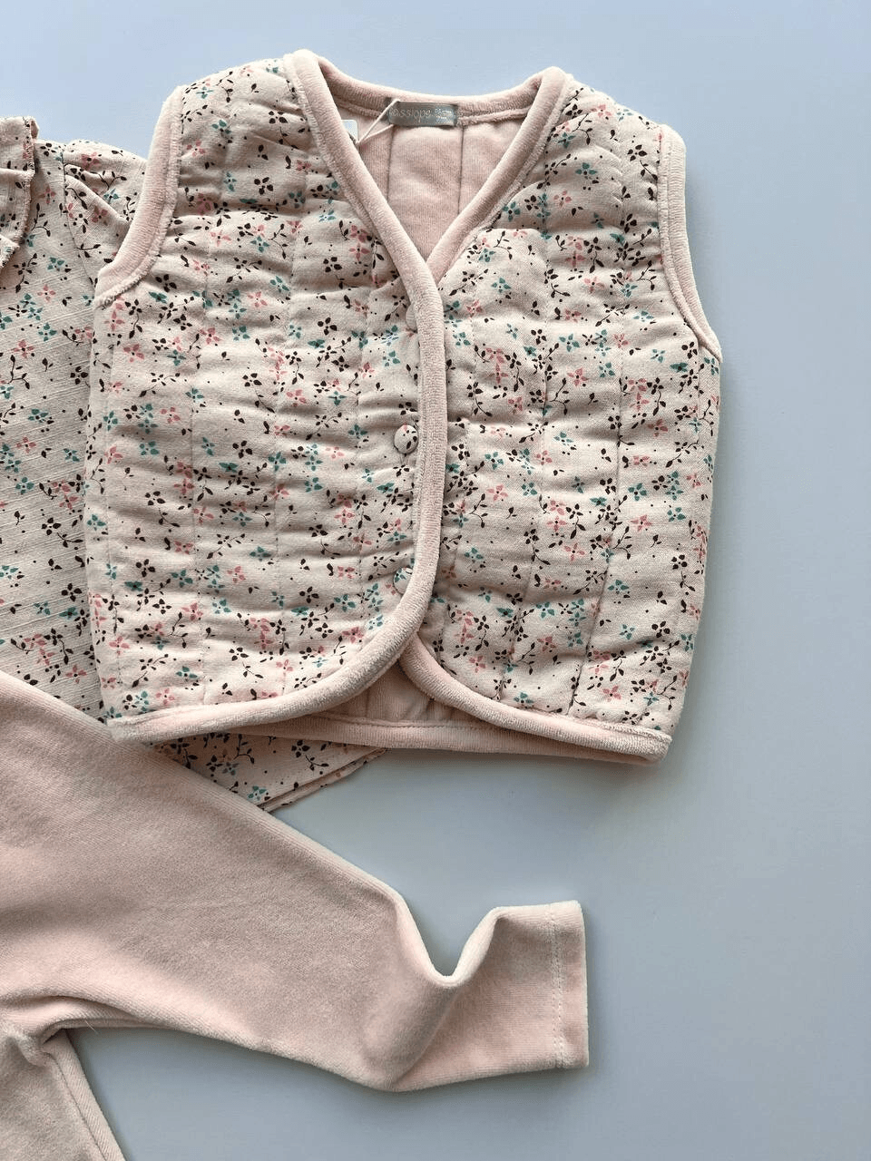 Beige Muslin and Velvet Flowers Padded Vest - La Farandole Paris