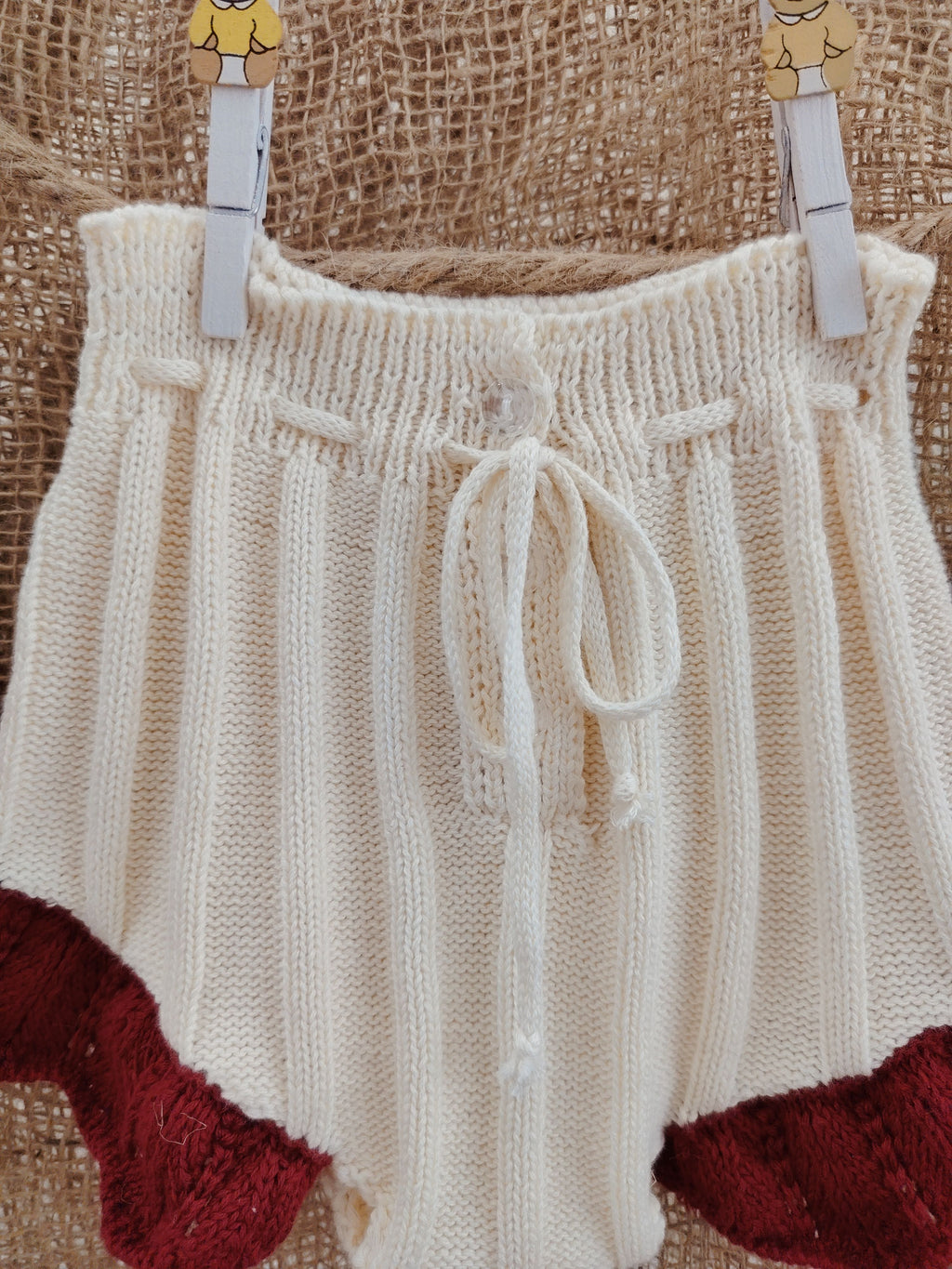 Red & Beige Ruffle Flower 2 Pcs Set