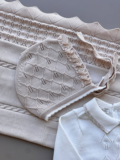 Off-White And Beige Organic Cotton Hospital Set 8 Pcs