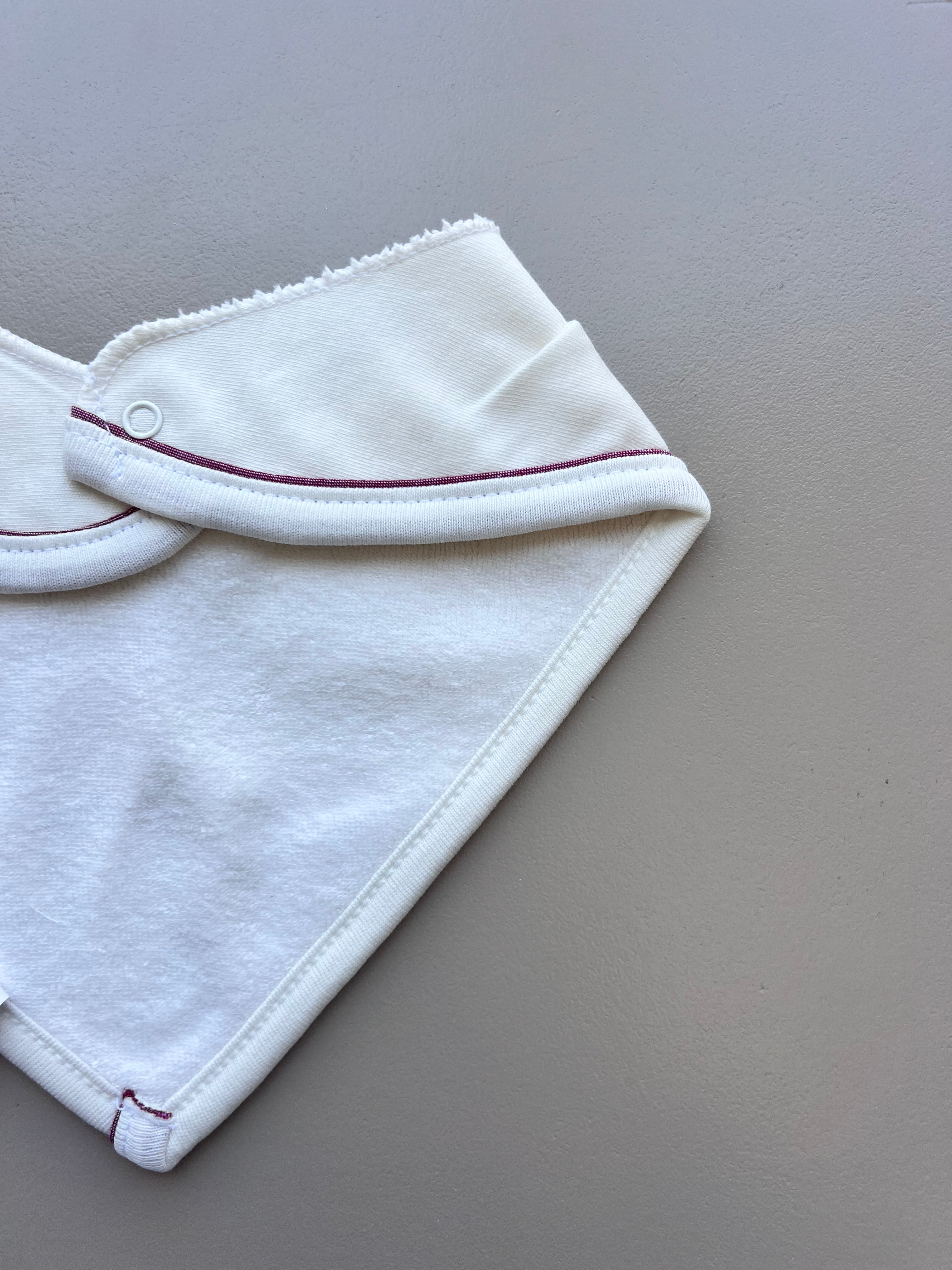 White And Red Organic Cotton Bib