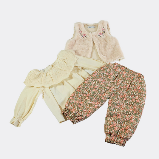 Beige and Green 3-Piece Set for Babies