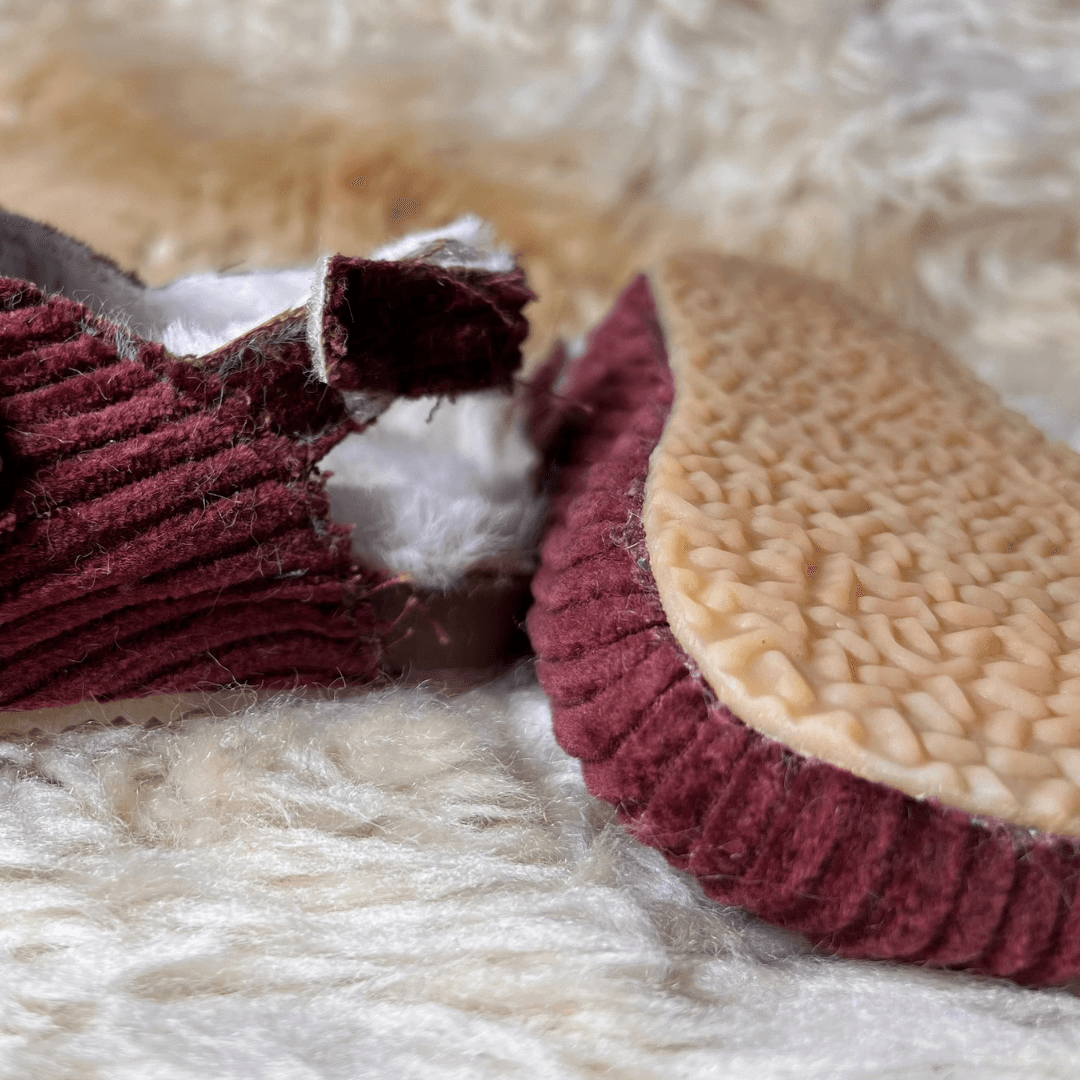 Burgundy Velvet Shoes - La Farandole Paris