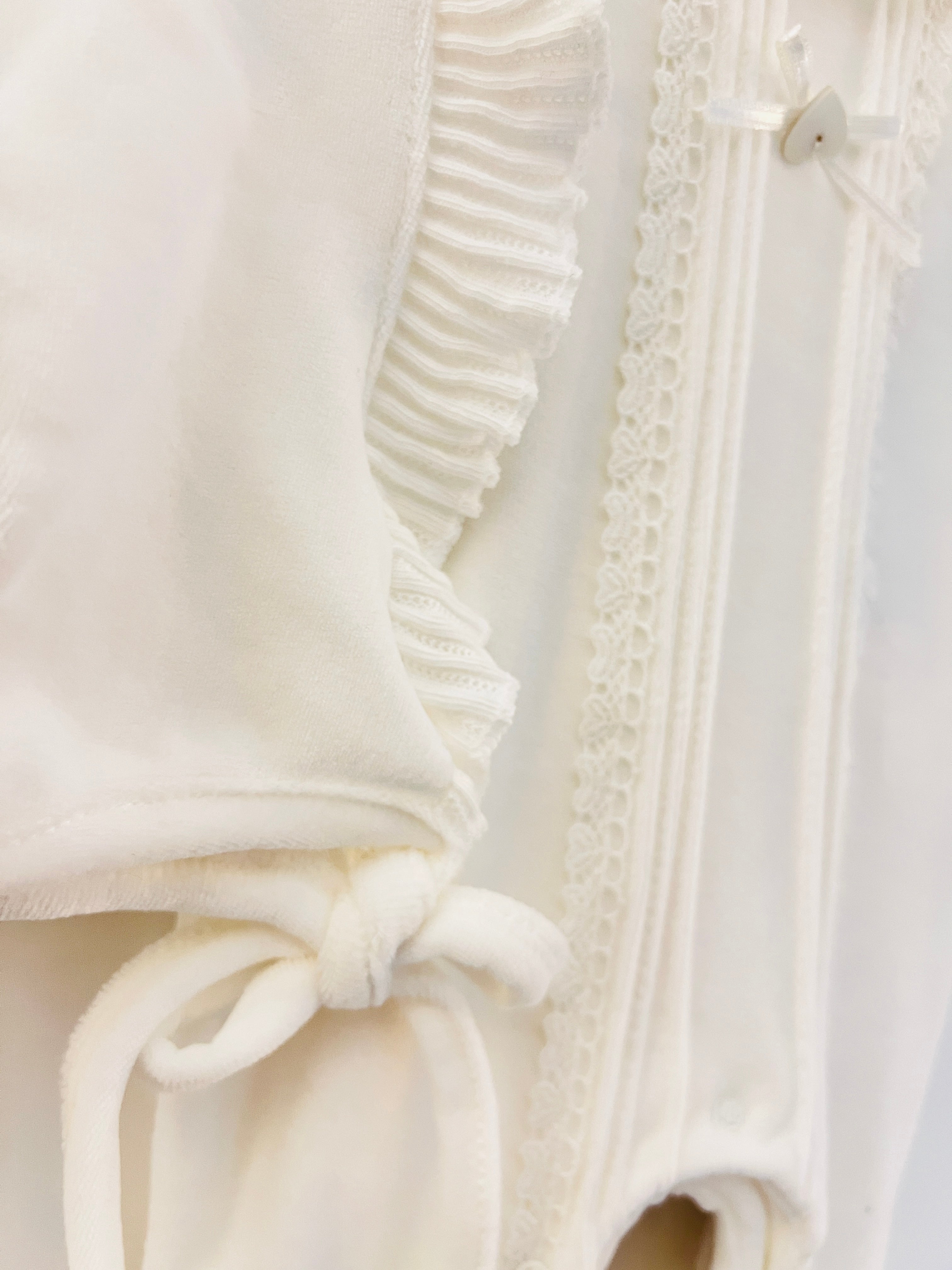 White Heart Velvet Footed Overall With Hat