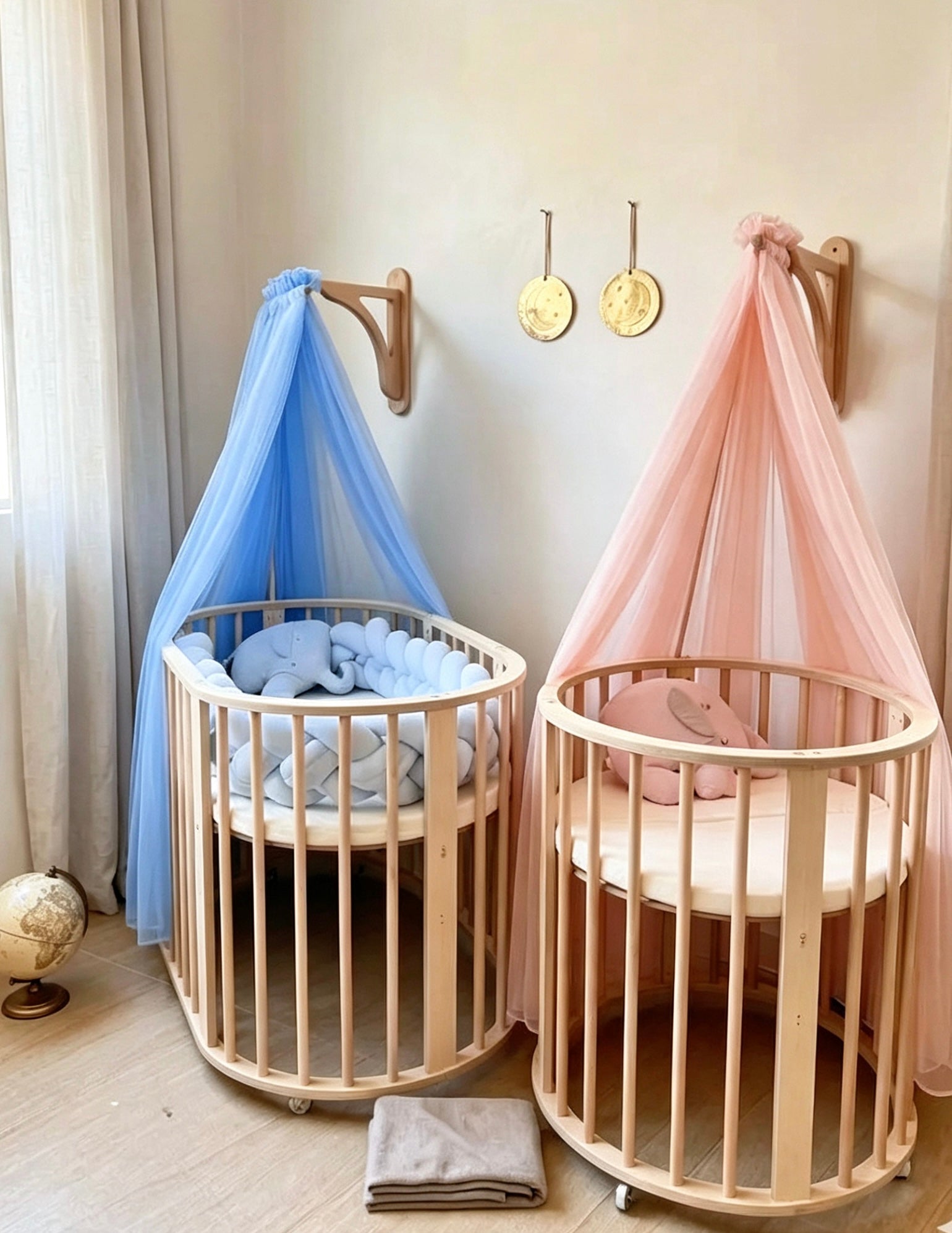3 in 1 Oval Wooden Bed