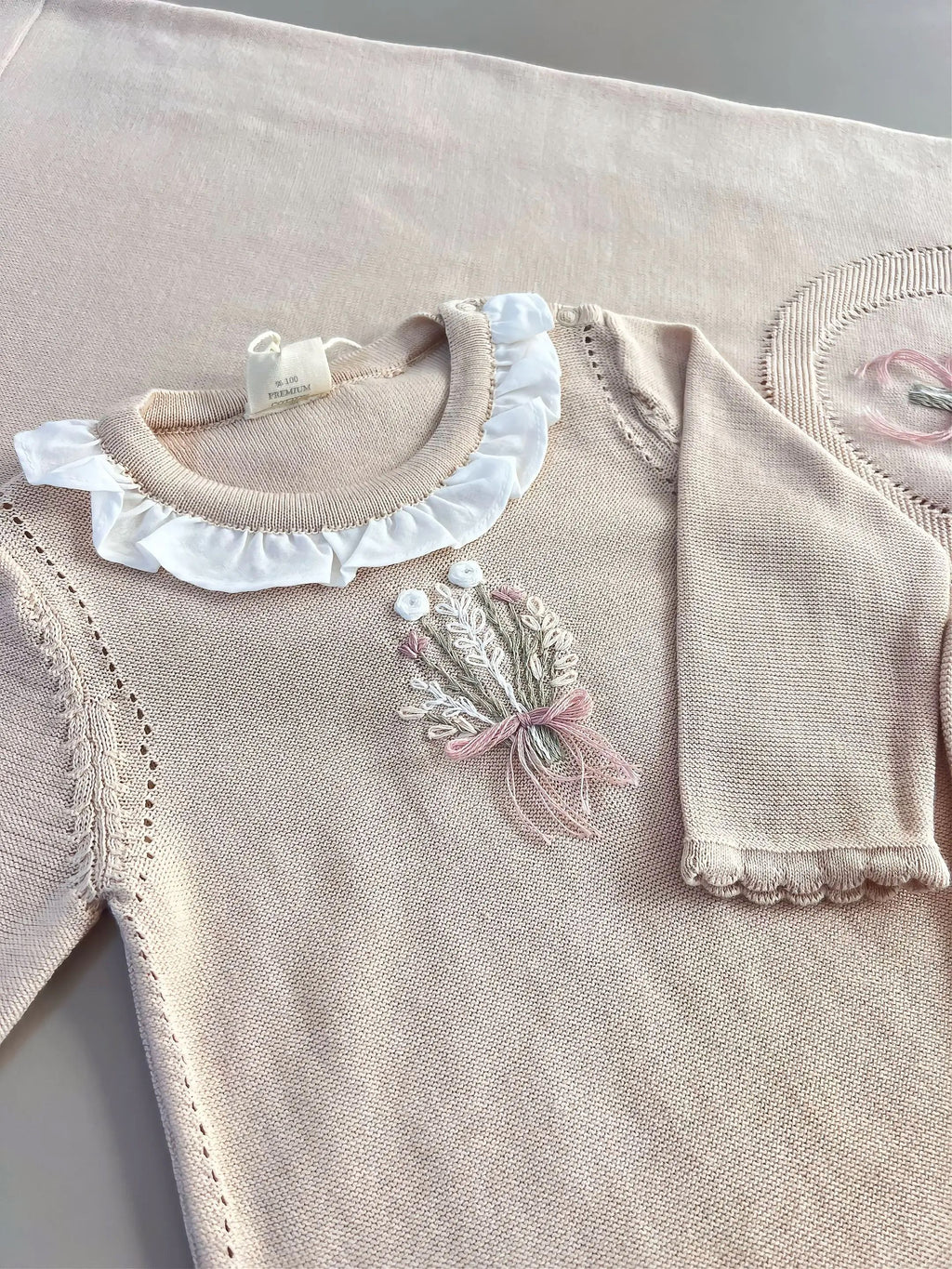EAC Organic cotton Beige Flower embroidered Hospital Set 3 Pcs