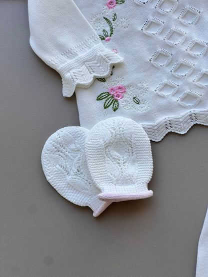White And Pink Embroidered Organic Cotton Hospital Set 7 Pcs