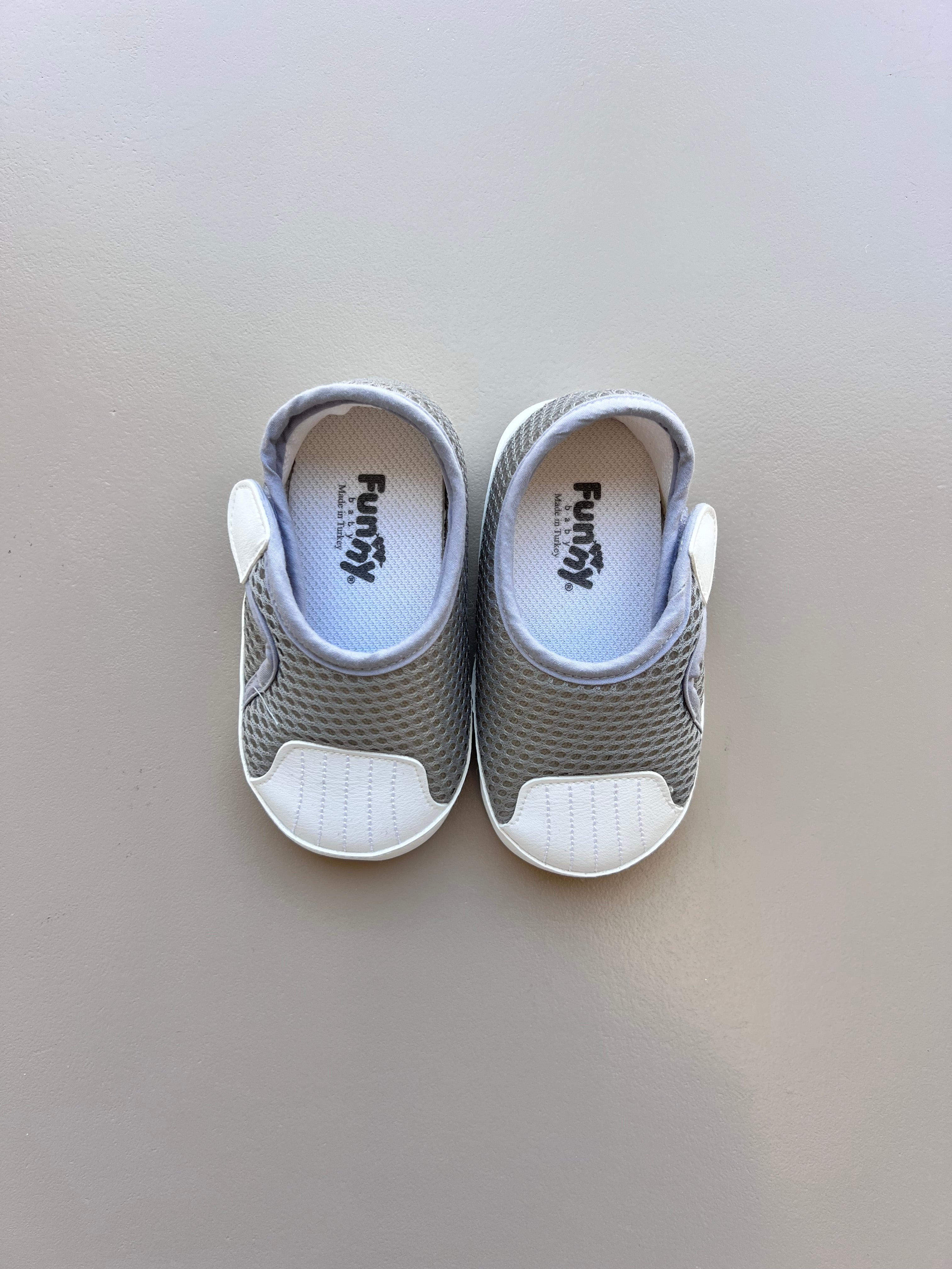 Grey And White Baby Breathable shoes
