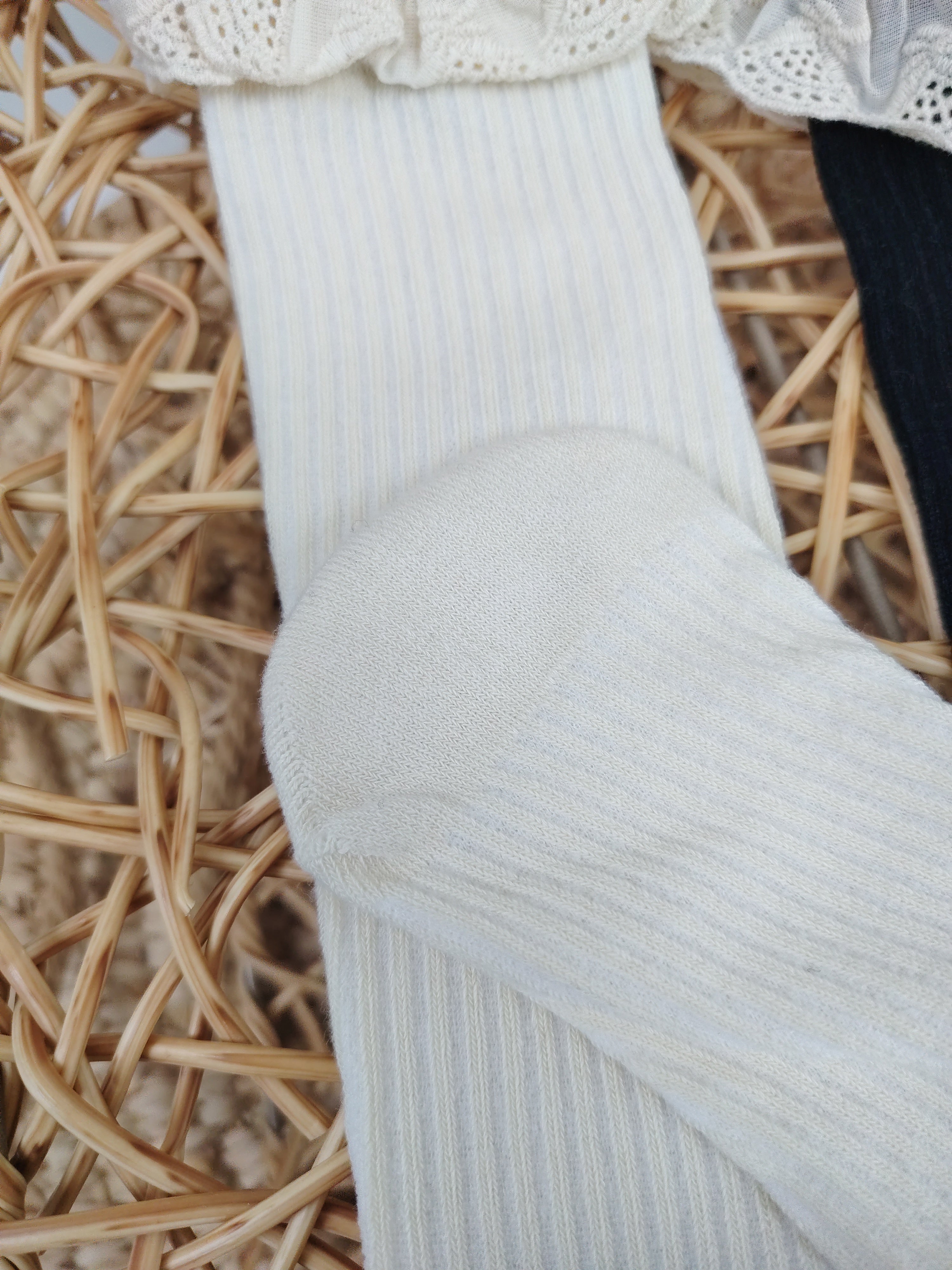 Ruffle Long Socks