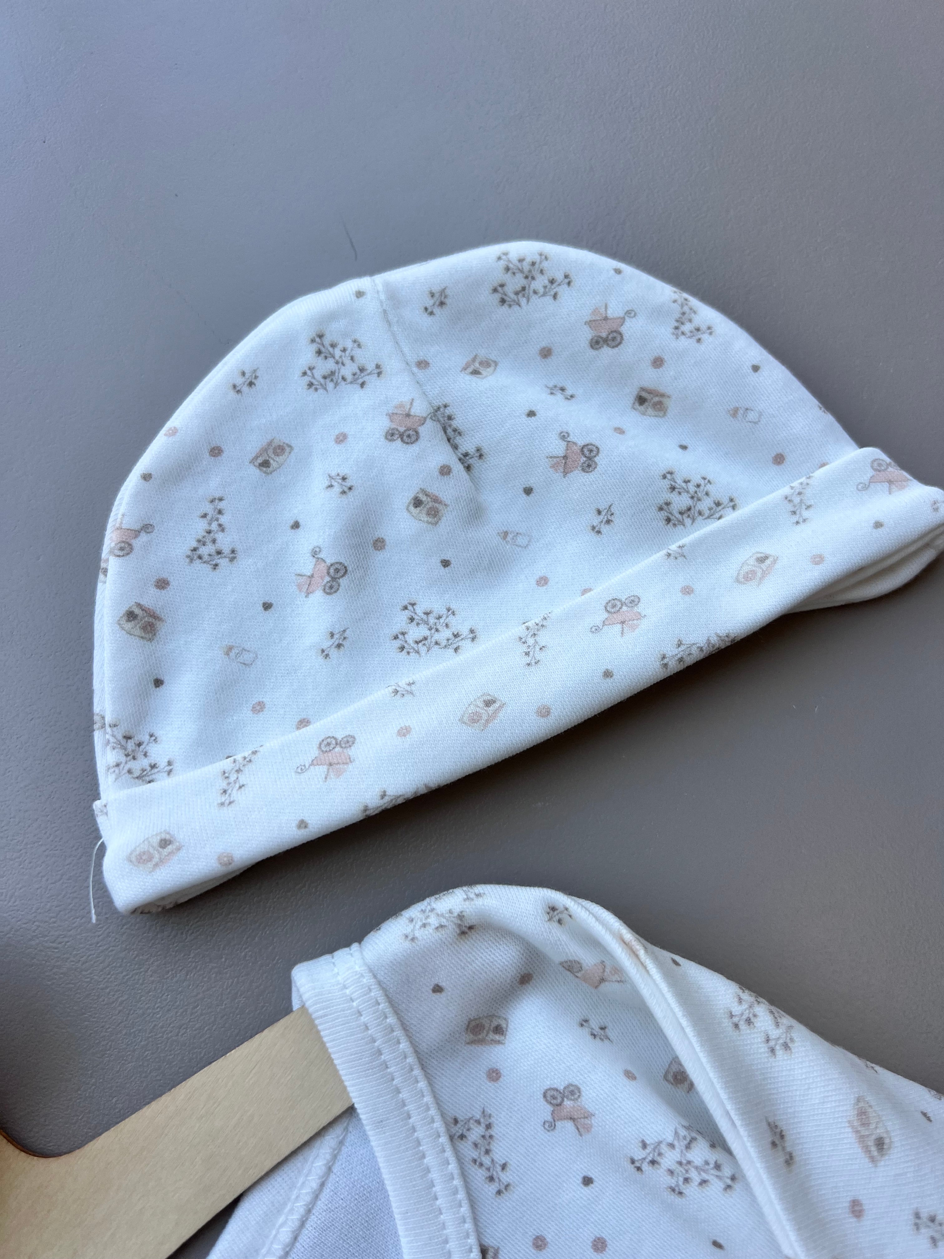 White Double Breasted Sleep Swaddle With Hat