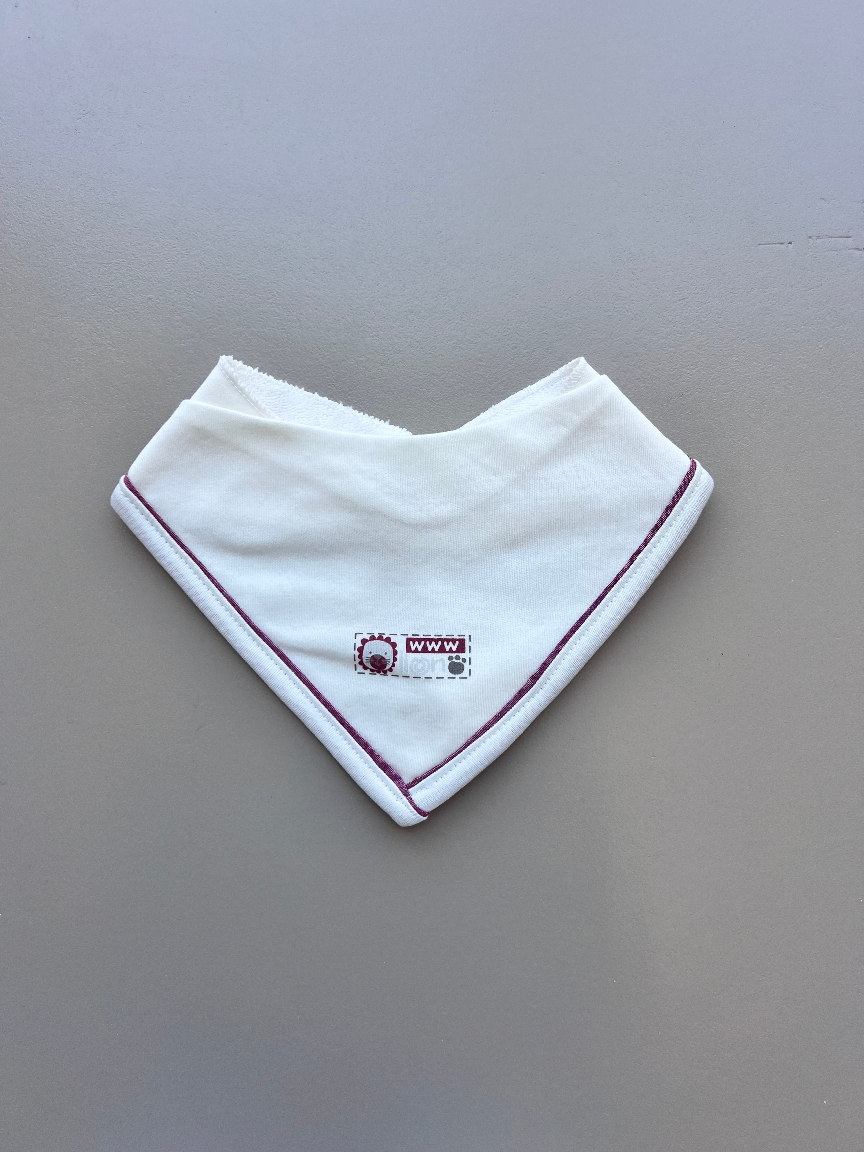 White And Red Organic Cotton Bib