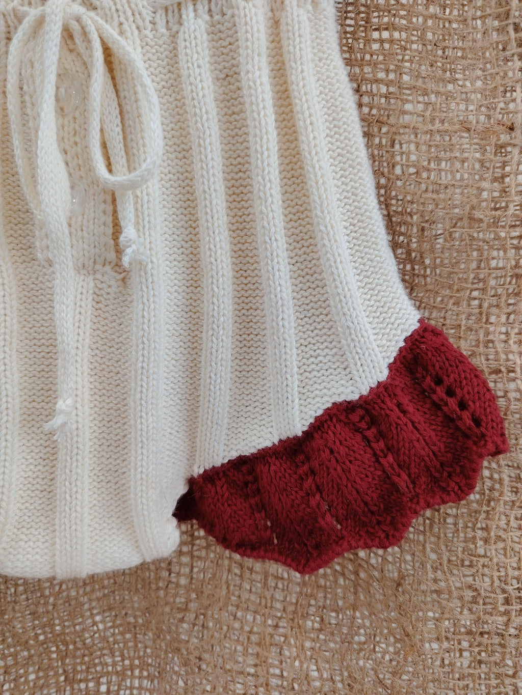 Red & Beige Ruffle Flower 2 Pcs Set