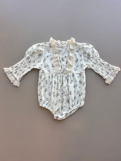 Off-white Flowers Dentelle romper