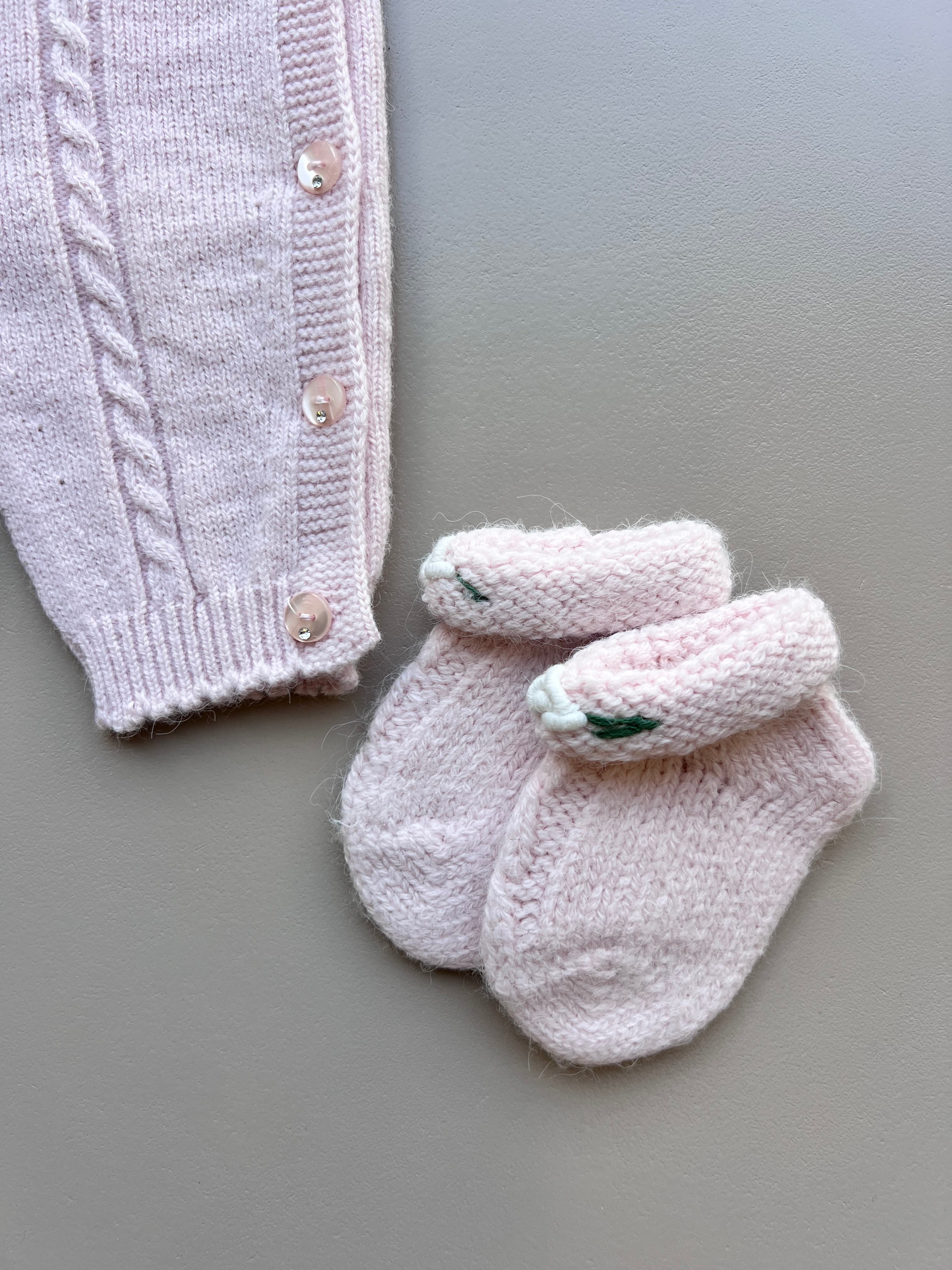 Plush Pink Merino Wool Ruffles Hospital Set 4 Pcs