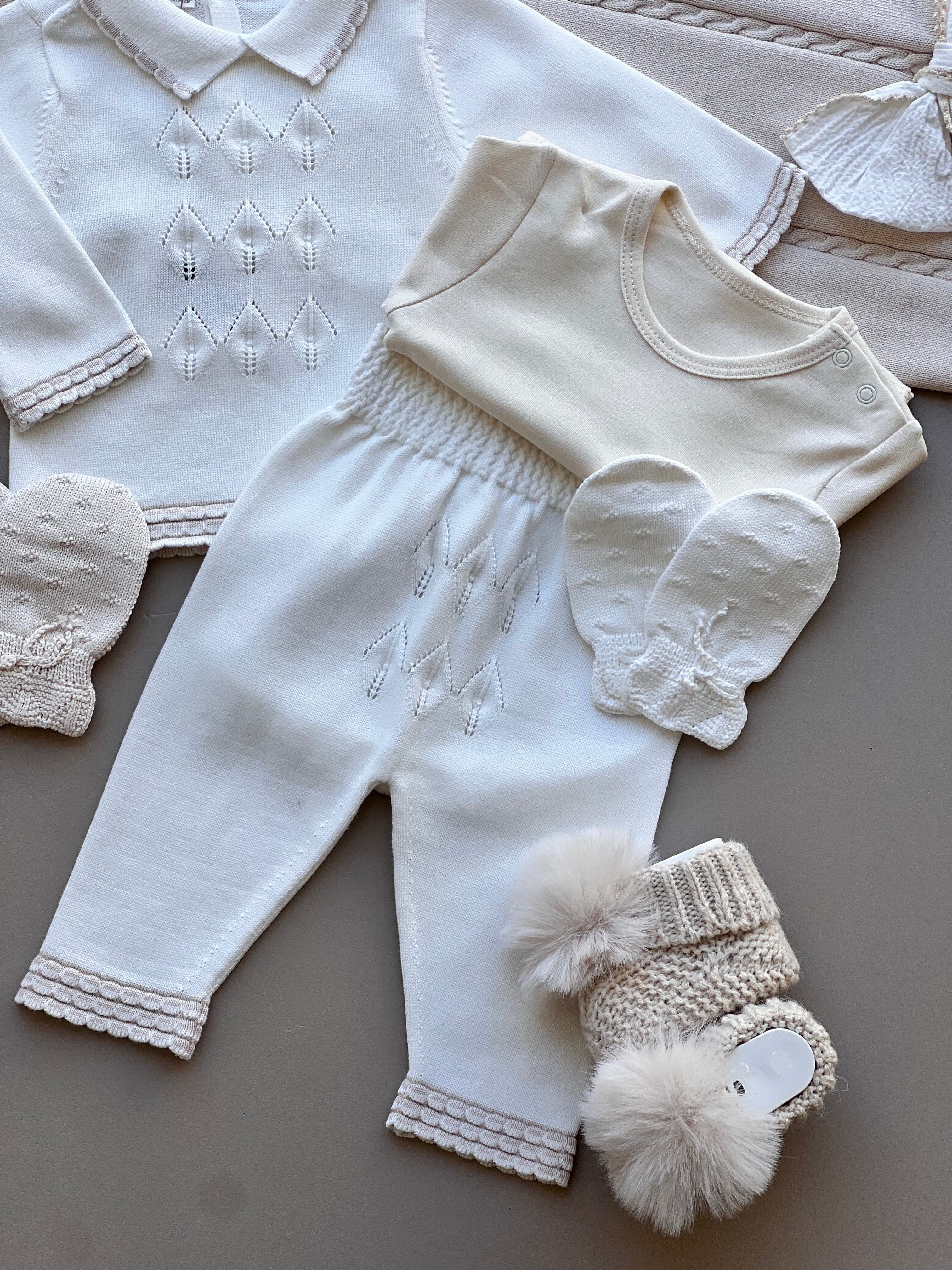Off-White And Beige Organic Cotton Hospital Set 8 Pcs