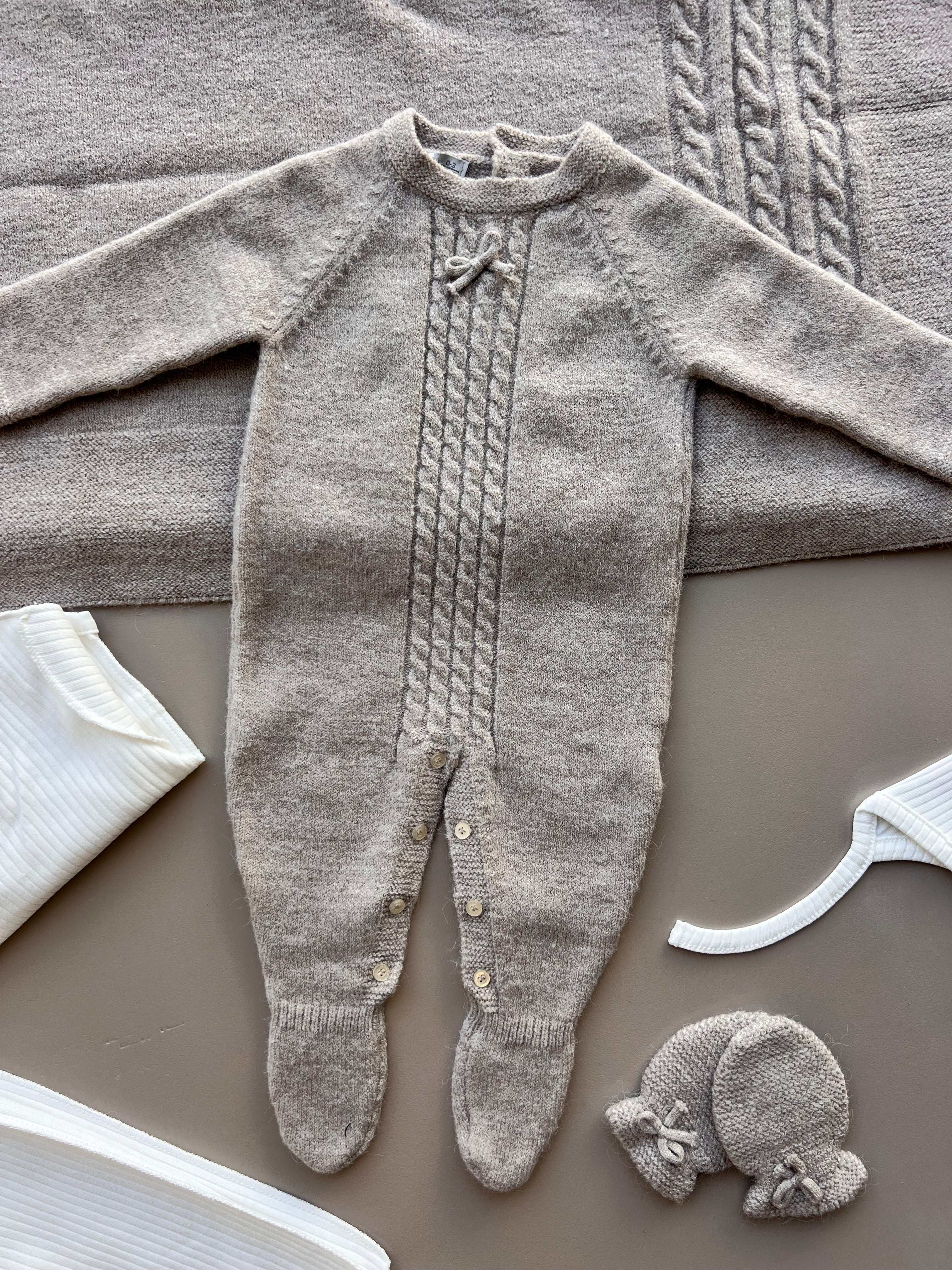 Brown Wool Polo Hospital Set 7 Pcs