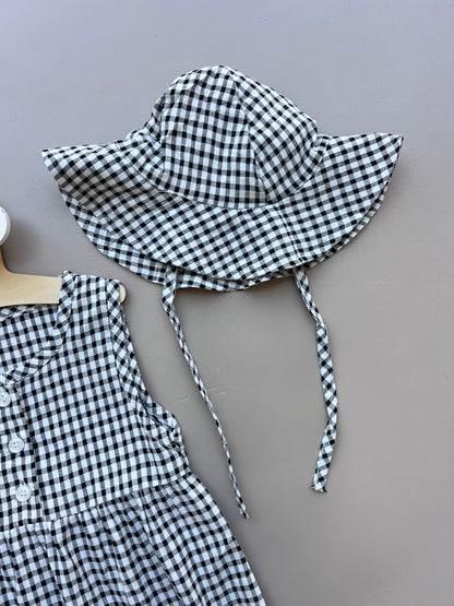 Black and White Carreaux Romper With Hat 2Pcs Set
