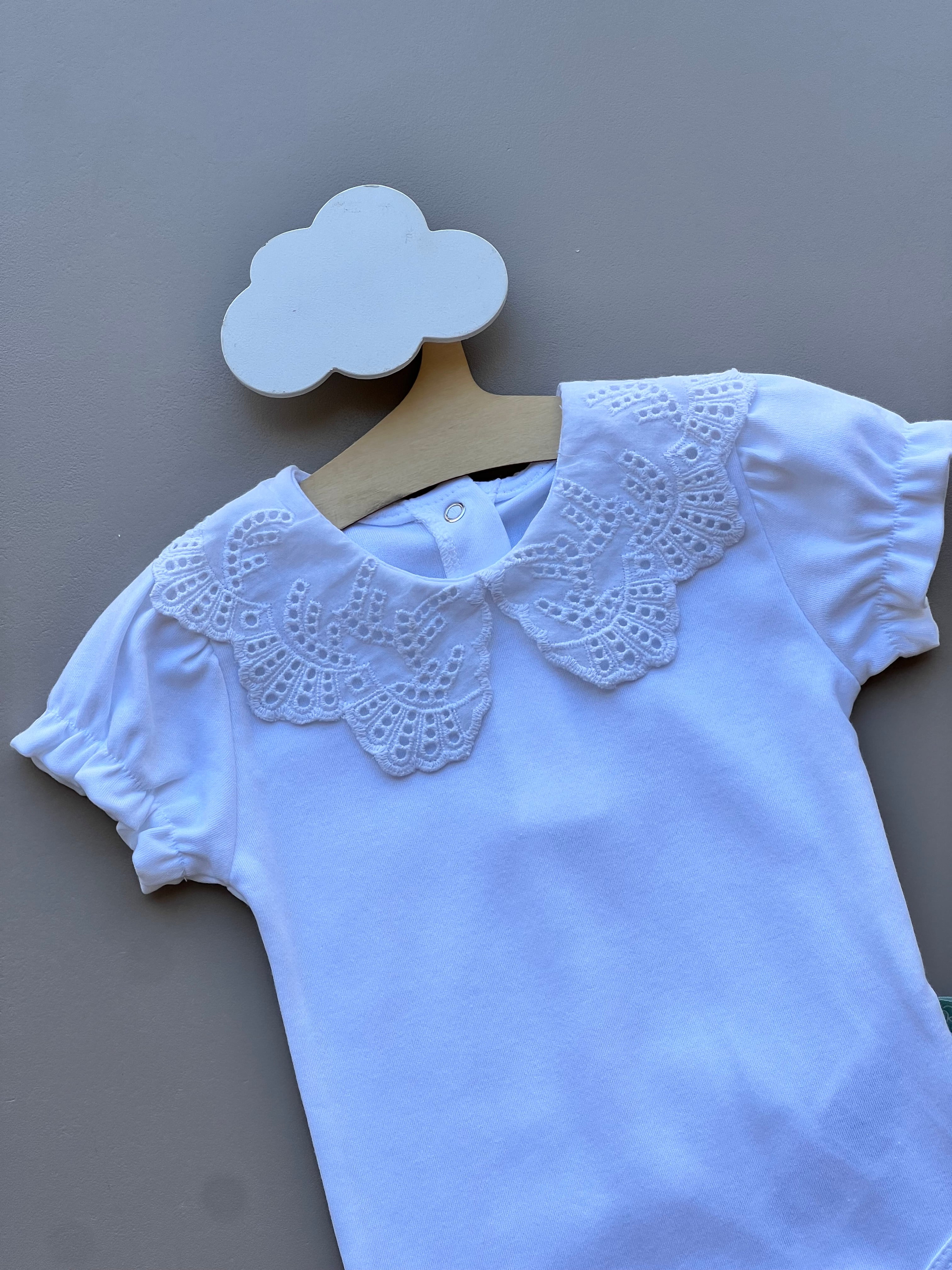 White GOTS™ Certified Organic Cotton Dentelle Collar Short Sleeves Body