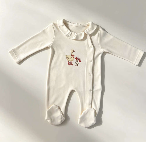 Nœud Blanc™ Organic Cotton Polo Ruffles Goose Footed Overall