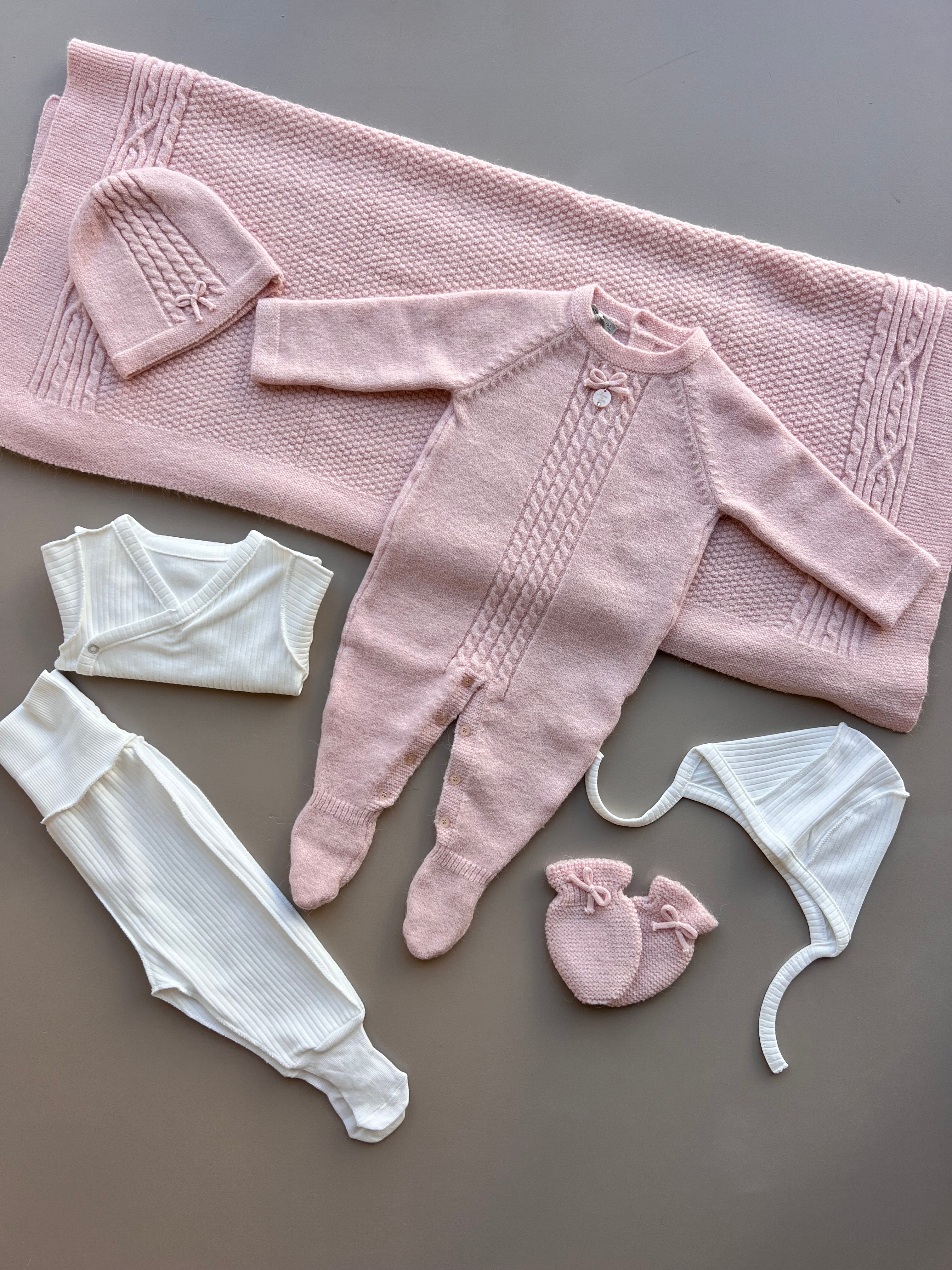 Pink Wool Polo Hospital Set 7 Pcs