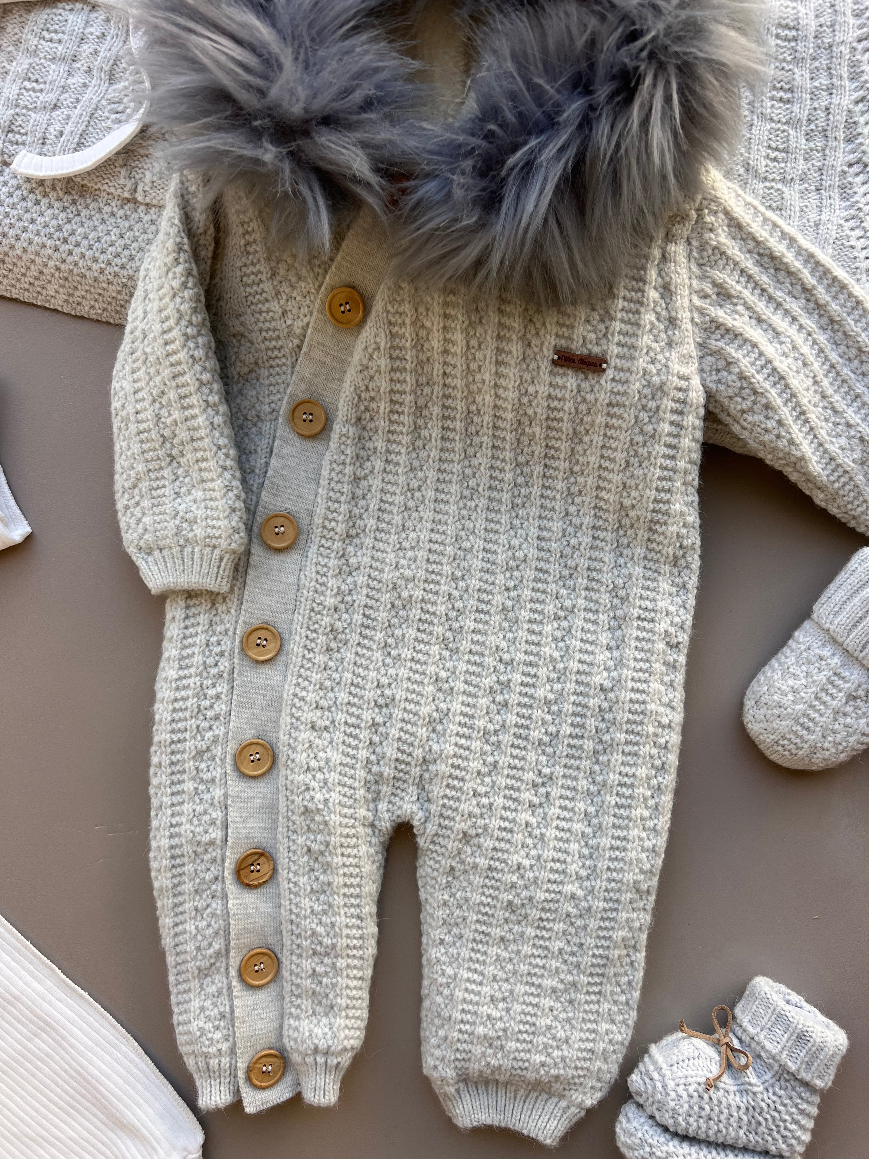 Light Grey Wool Button Hospital Set 7 Pcs