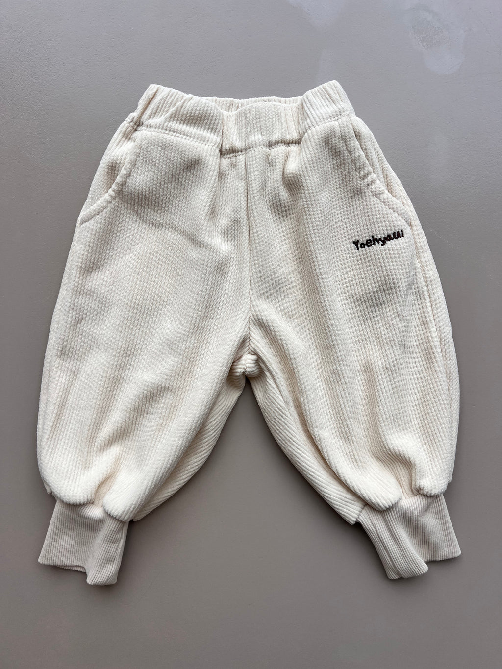 Beige Oversize Velvet Jogging