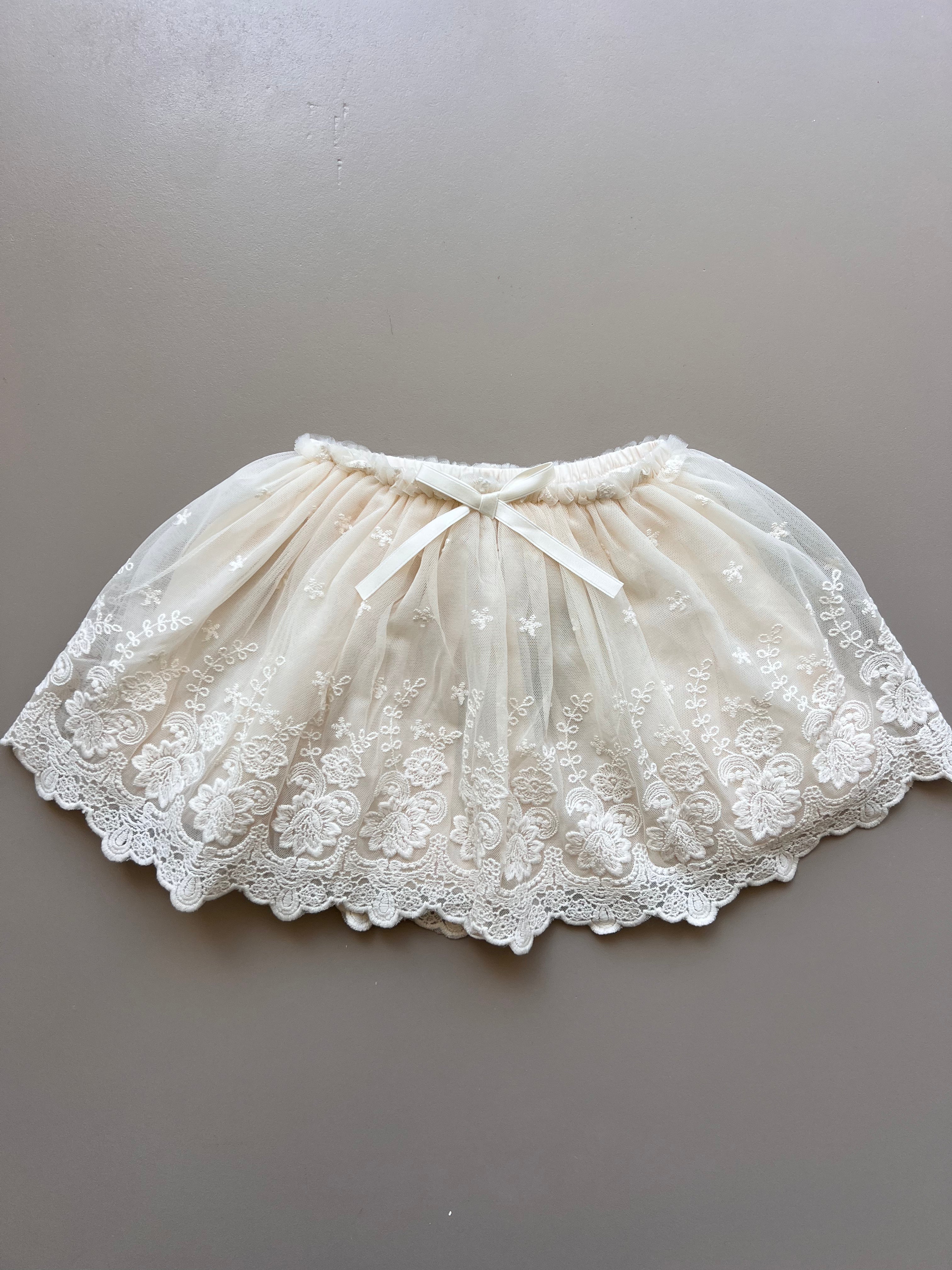 Ruban Dentelle Skirt