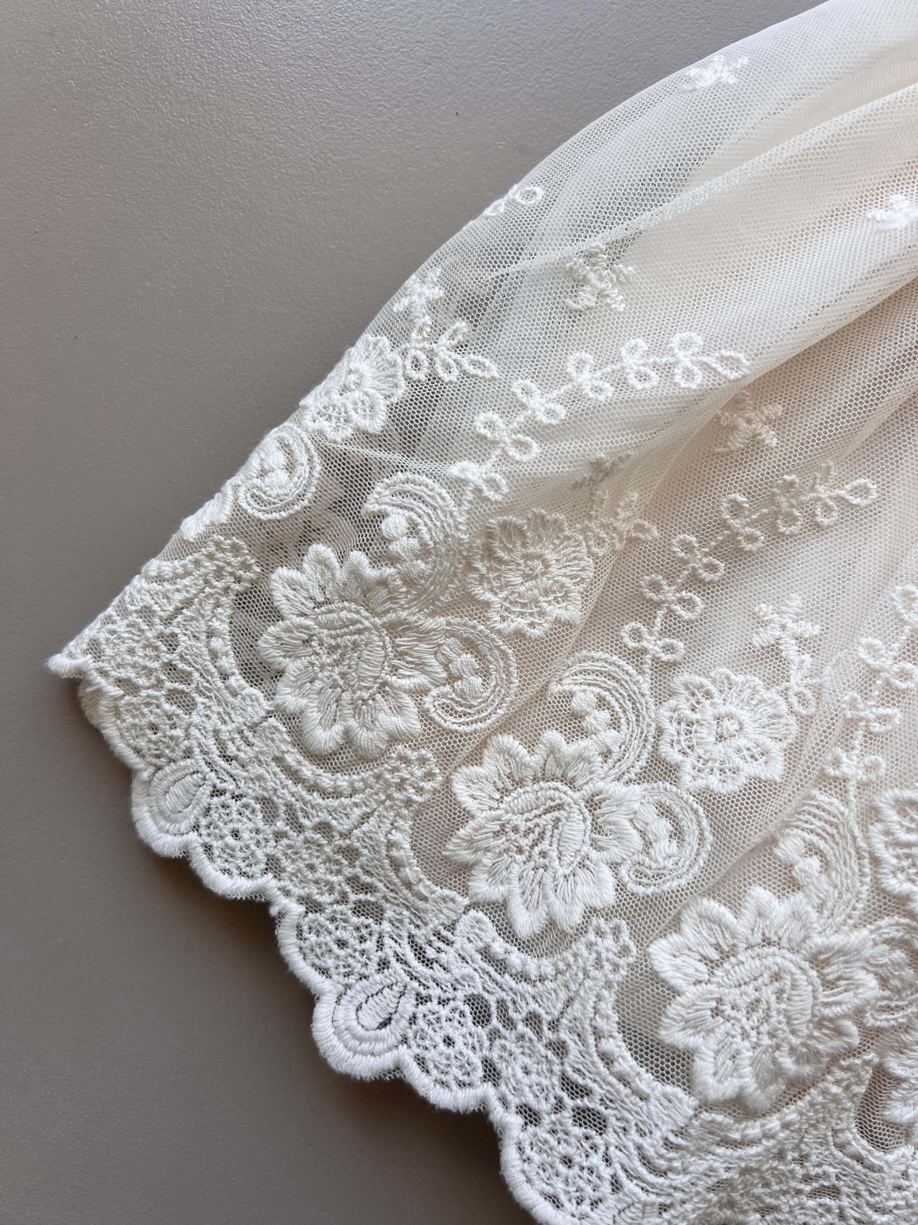 Ruban Dentelle Skirt