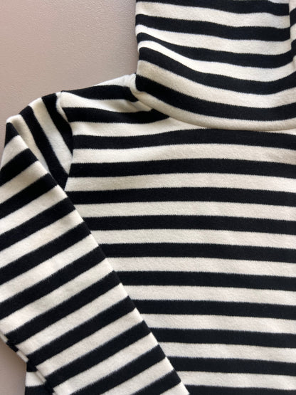 Stripped Turtle Neck Velvet Sweatshirt