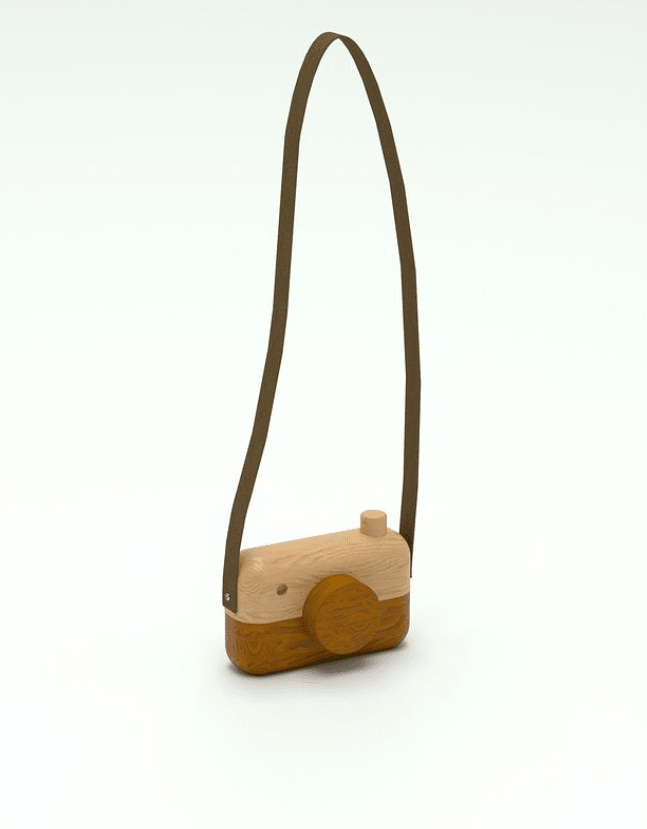 Brown Wooden Camera - La Farandole Paris