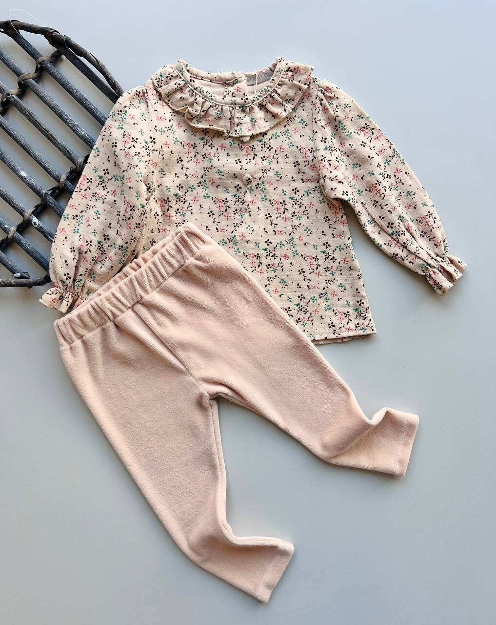 Beige Muslin Flowers Top and Velvet Pants 2pcs Set