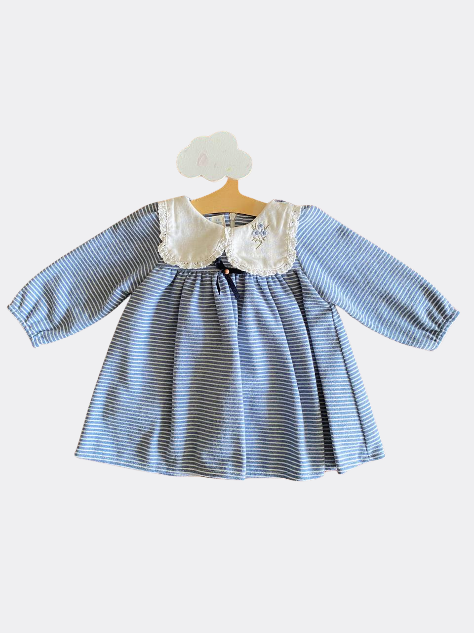 Blue Dress Vintage Style