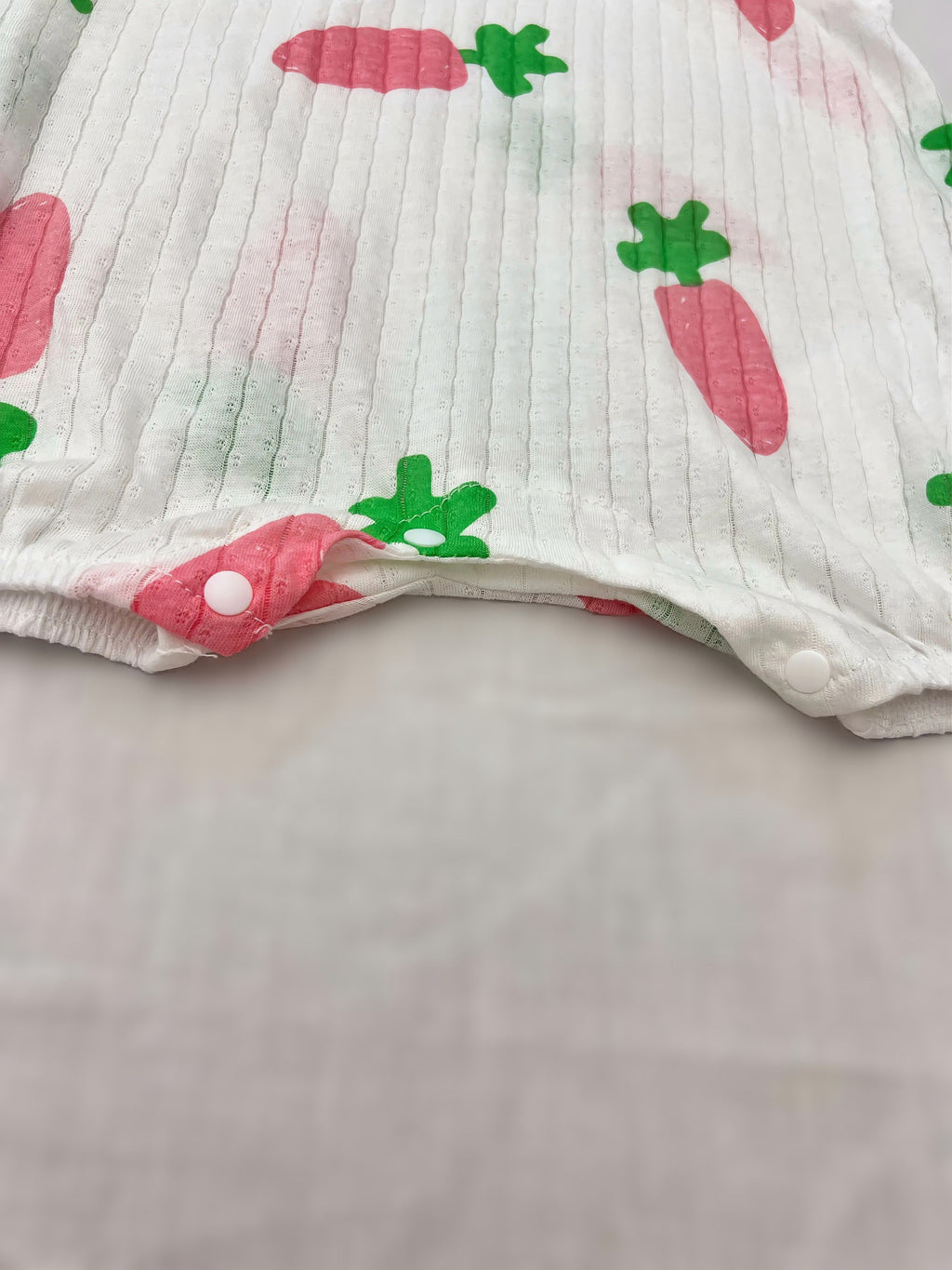 White Carrot Sleeveless Light Cotton Romper