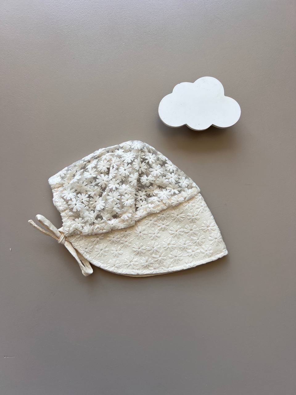 Beige Dentelle Summer Hat