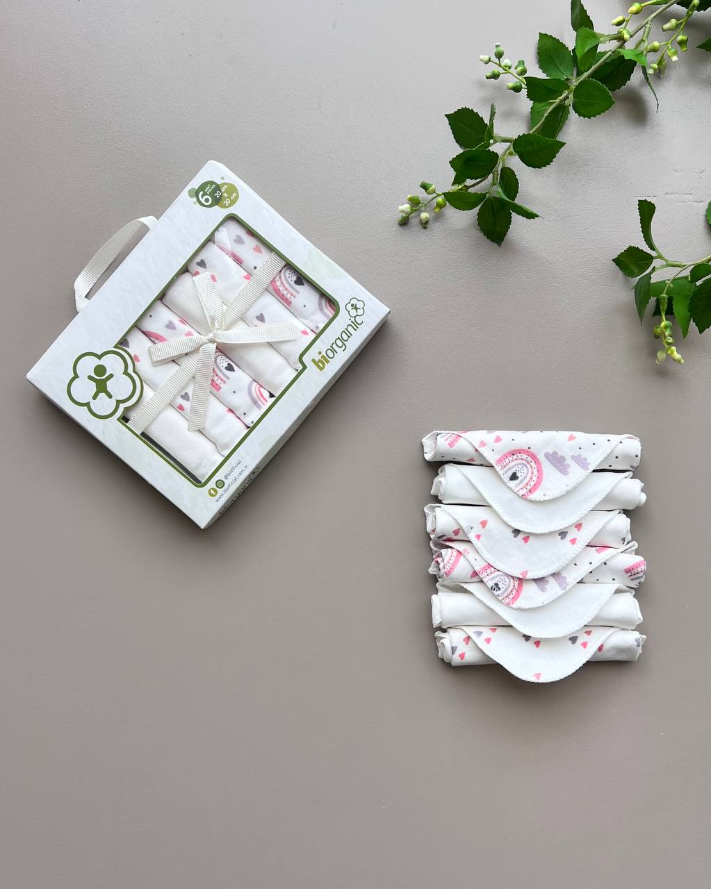 pink and white Organic Cotton Washcloth Pack Of 6 pieces