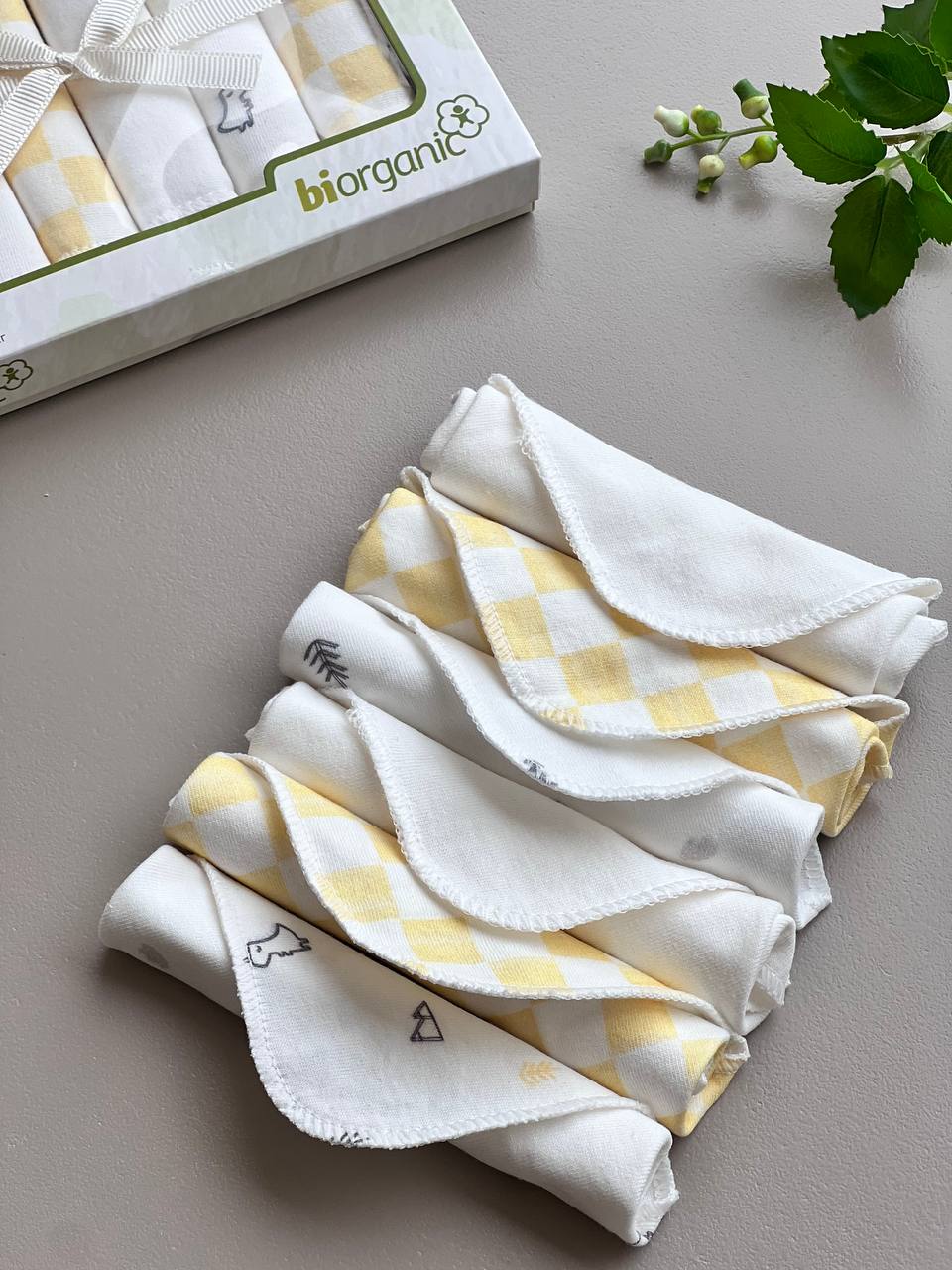 Yellow And White Organic Cotton Wash Cloth Pack Of 7 Piece